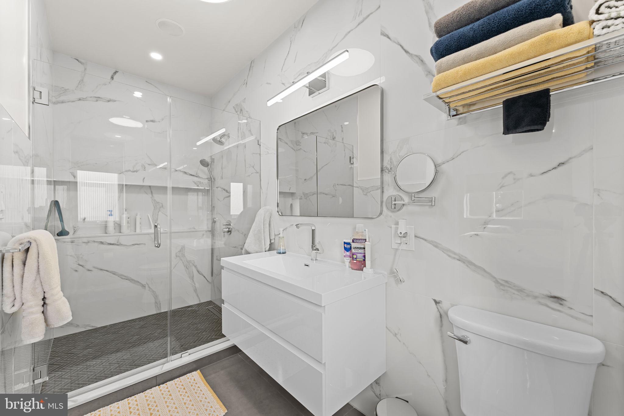 PINE VALLEY - Residential