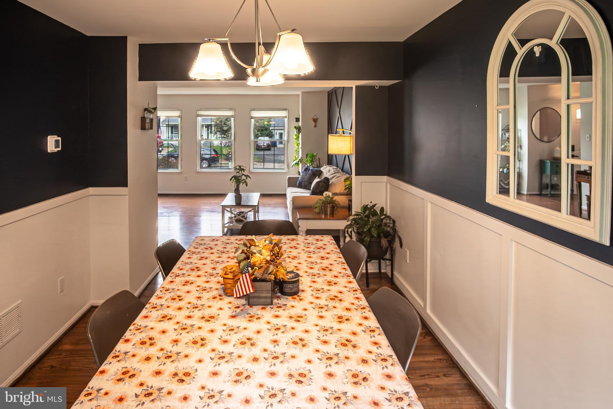 ROBIN MEADOWS - Residential