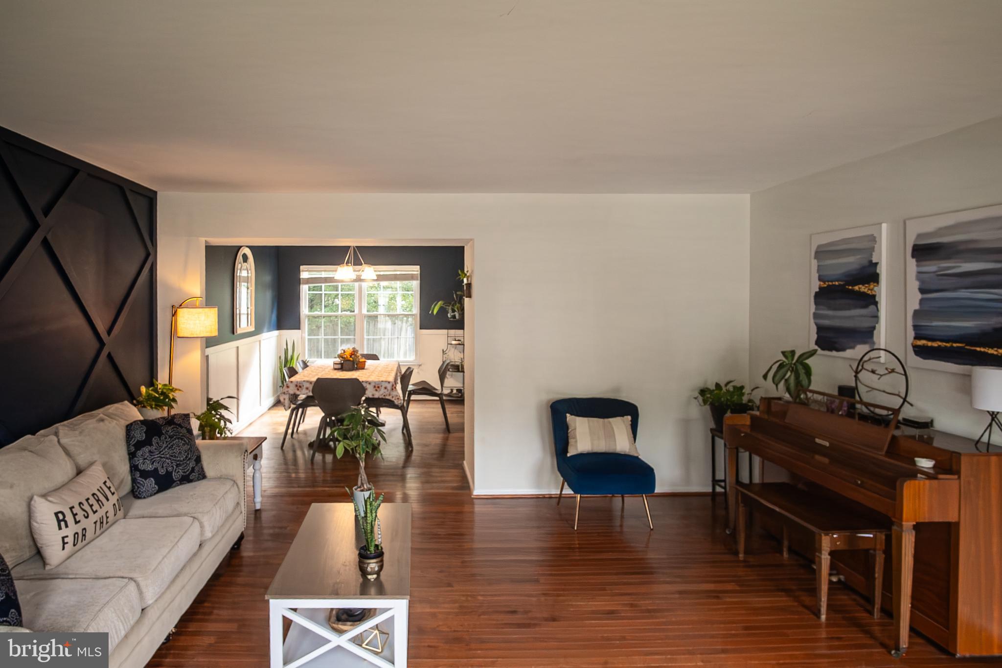 ROBIN MEADOWS - Residential