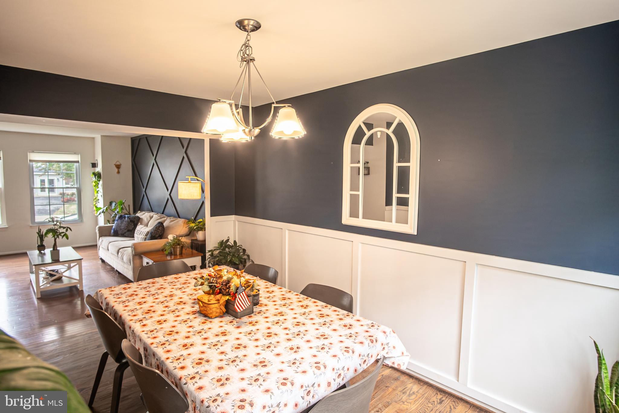 ROBIN MEADOWS - Residential