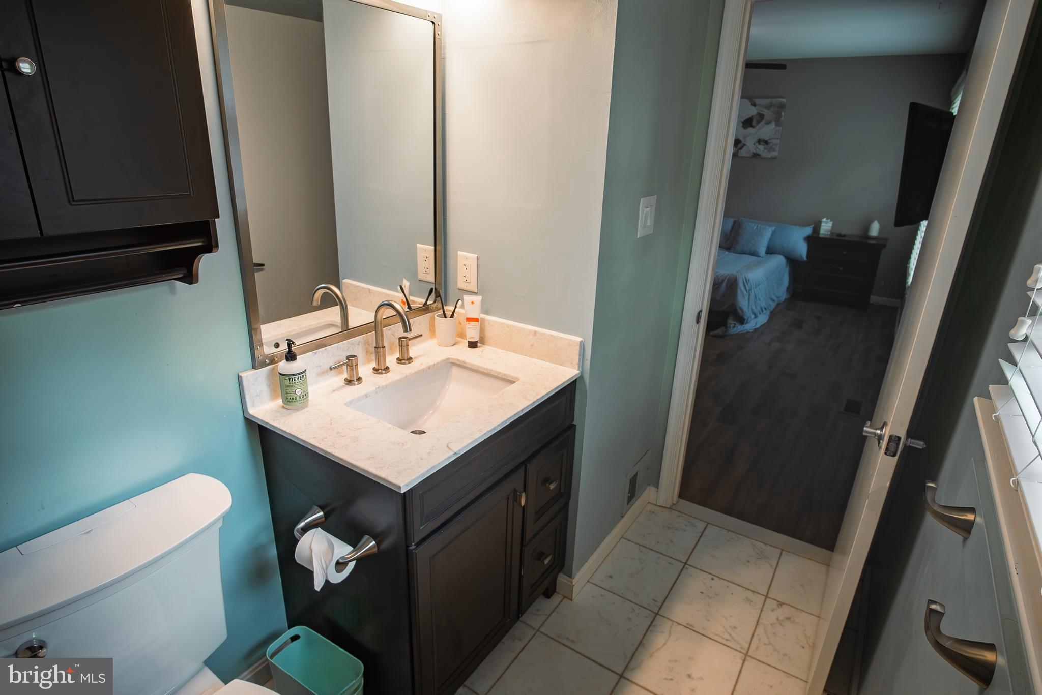 ROBIN MEADOWS - Residential