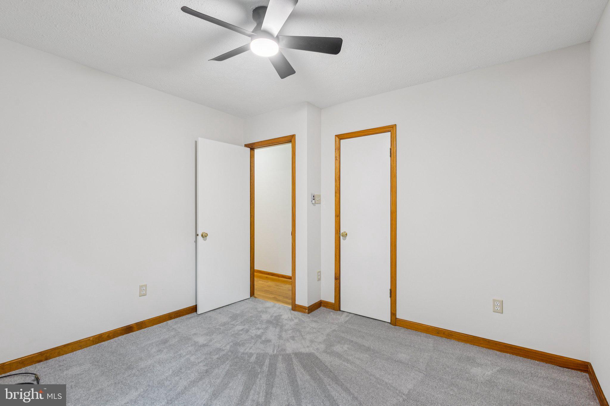 TOWER HILL - Residential