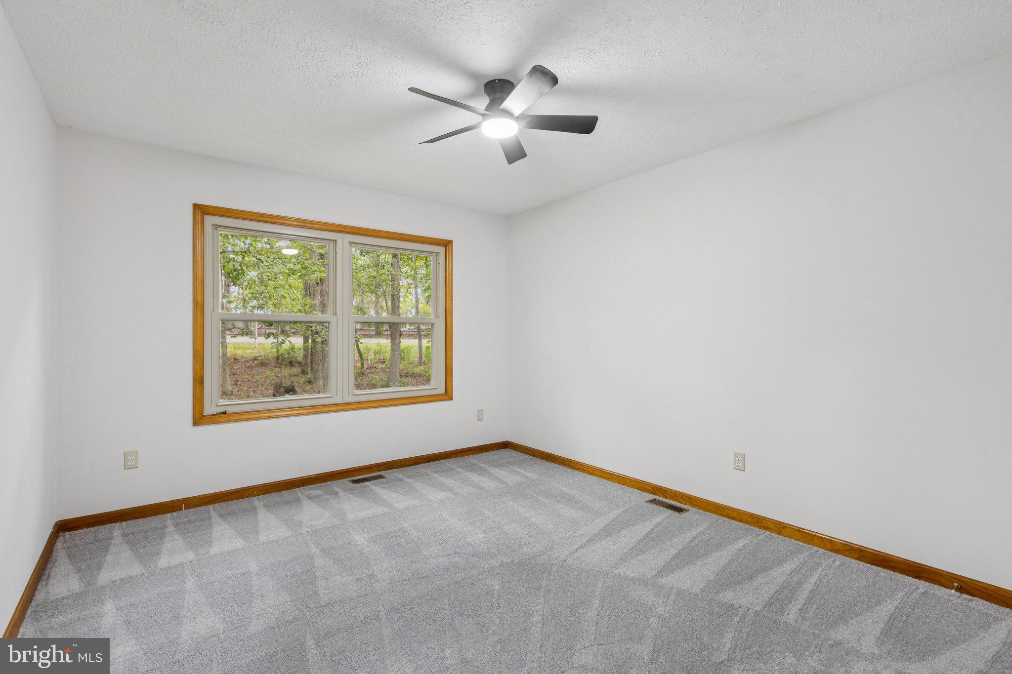 TOWER HILL - Residential