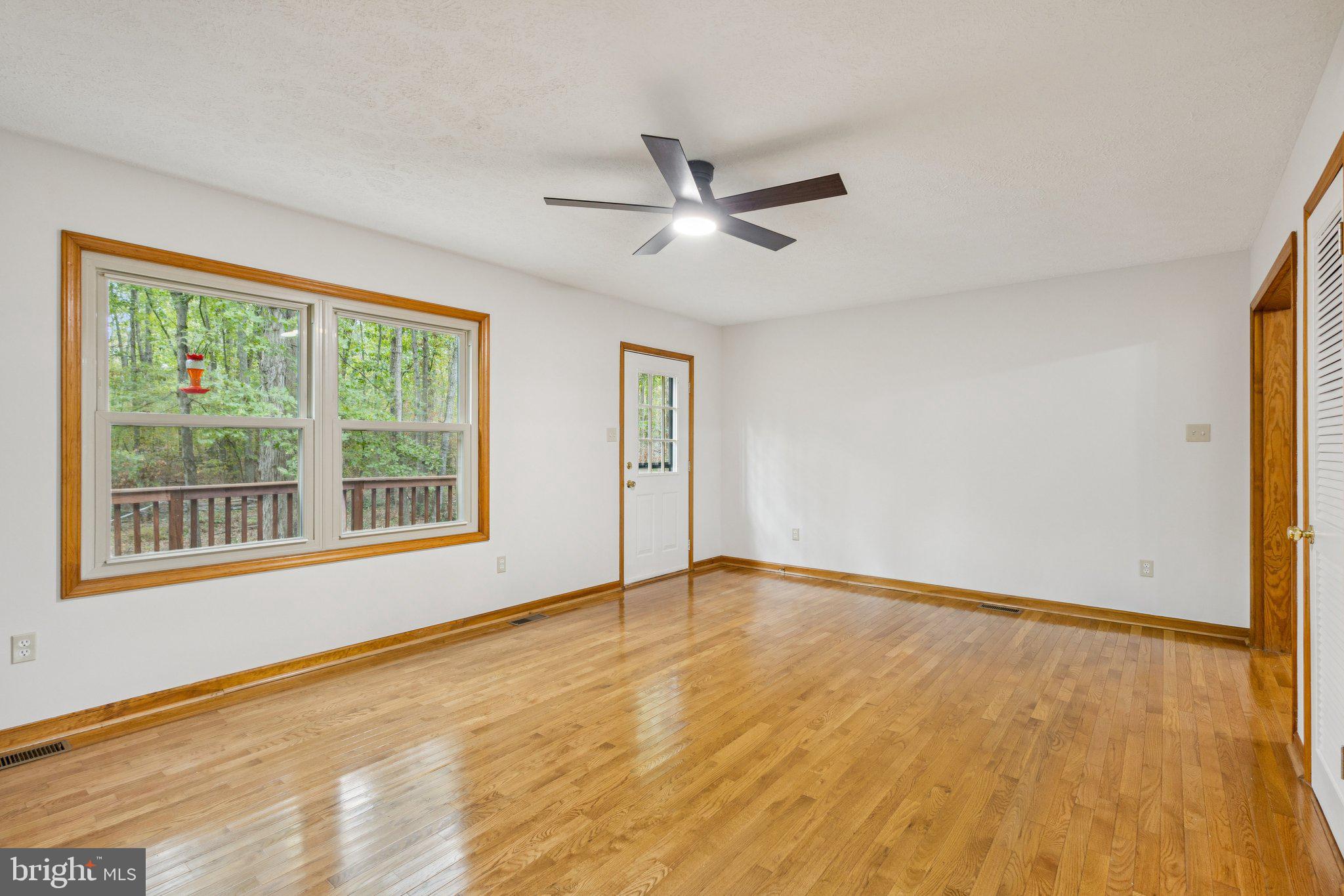 TOWER HILL - Residential