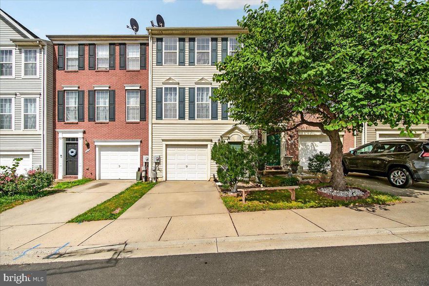 Buyer's financing fell through.  If you missed it the 1st time,  here is your 2nd chance -Welcome to this 3 level, townhome located in the popular and commuter friendly Overlook neighborhood.  The entry level features an additional family room and/or 4th bedroom, a half bath, laundry and attached garage.The main level full  natural light makes the open  space lay out bright and  cozy. This large, eat-in kitchen with ample cabinet and counter space is a dream for cooking  and hosting  gathering .Upstairs, the primary bedroom offers two closets and full-bath. Two bedrooms and a full bath. Price to sell fast,  don't  miss out on this your chance to live in a commuter friendly community with access to major routes, shopping and dining!