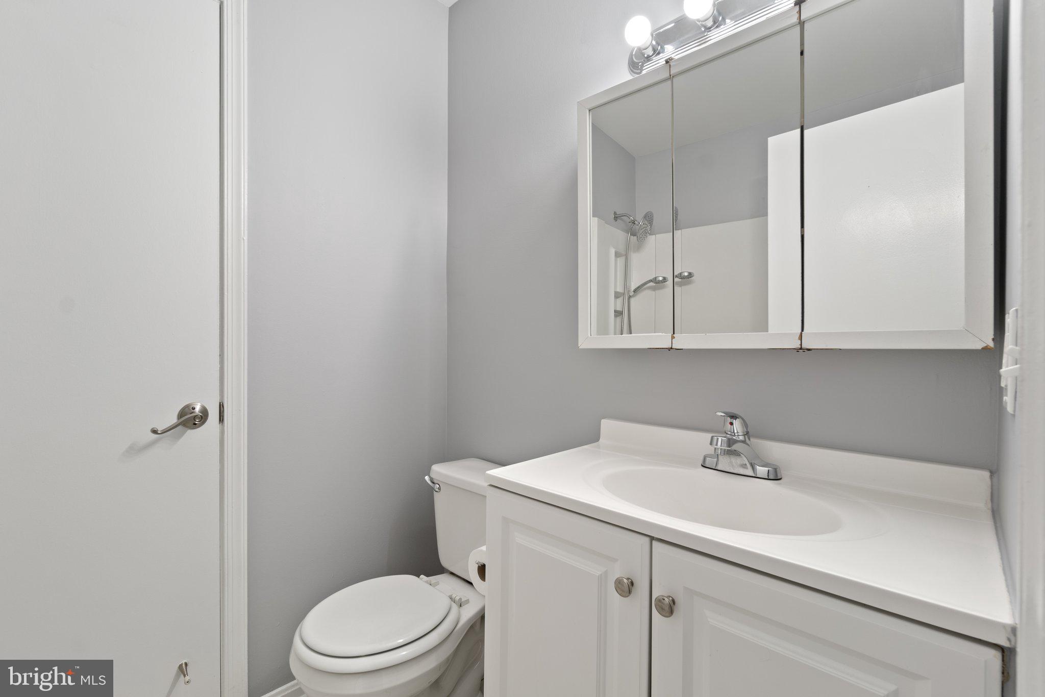 FLOWER HILL - Residential