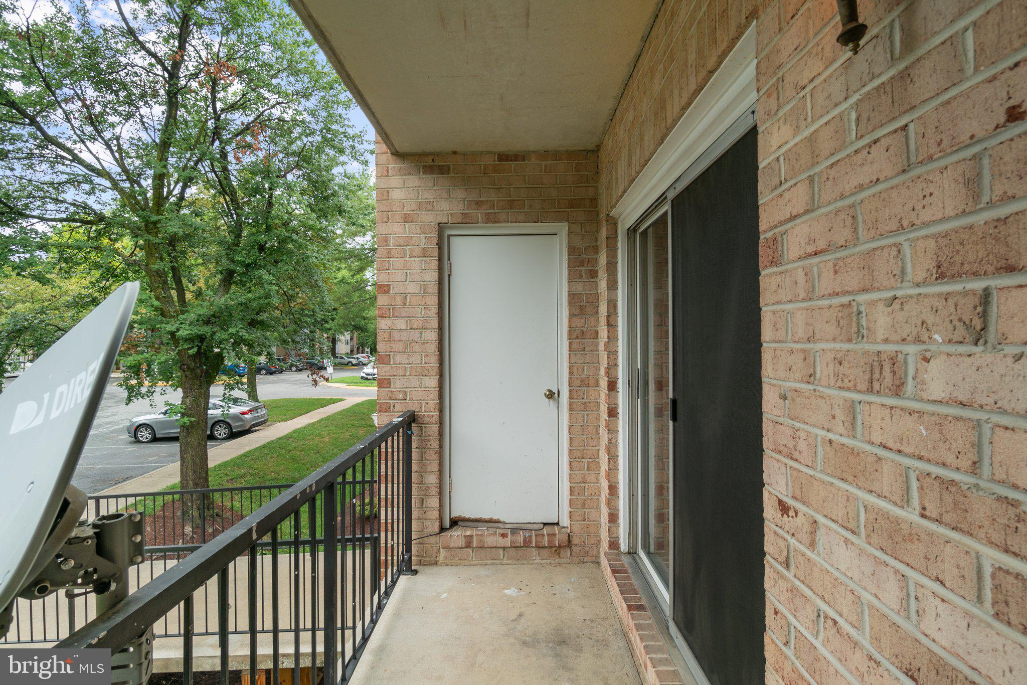 FLOWER HILL - Residential