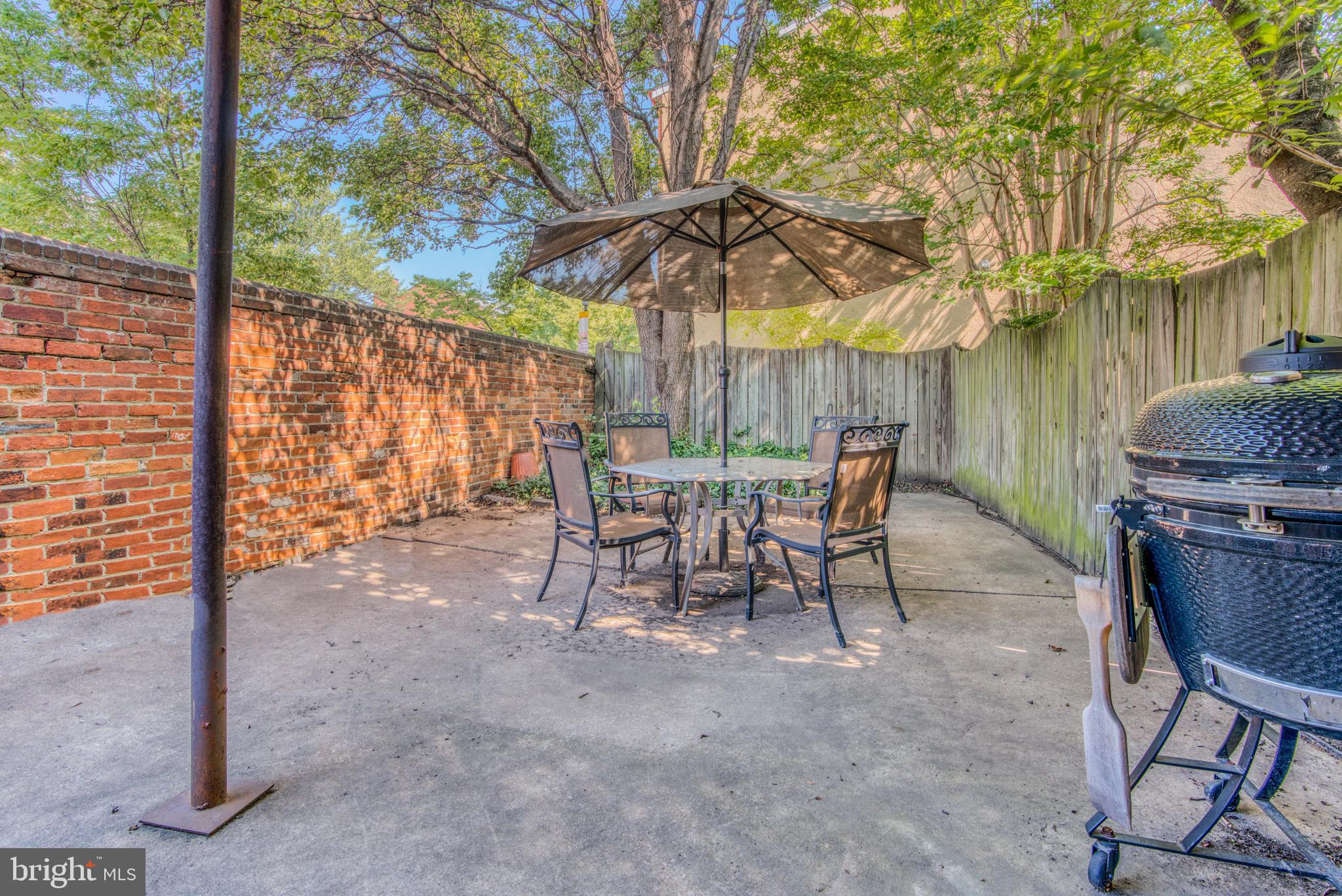 BARRE CIRCLE HISTORIC DISTRICT - Residential Lease