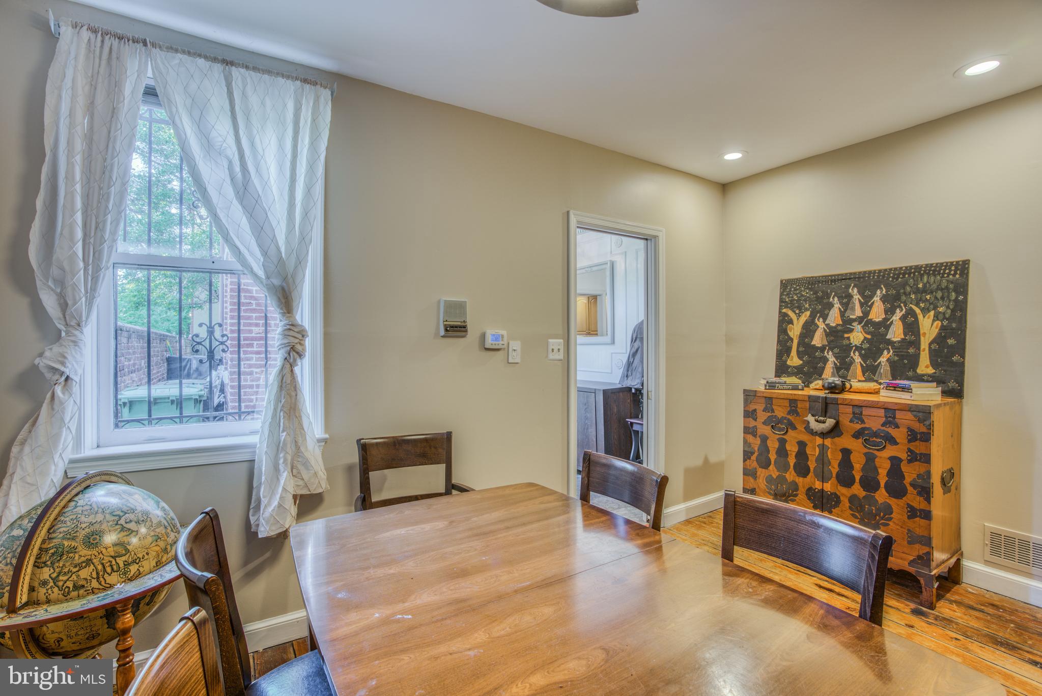 BARRE CIRCLE HISTORIC DISTRICT - Residential Lease