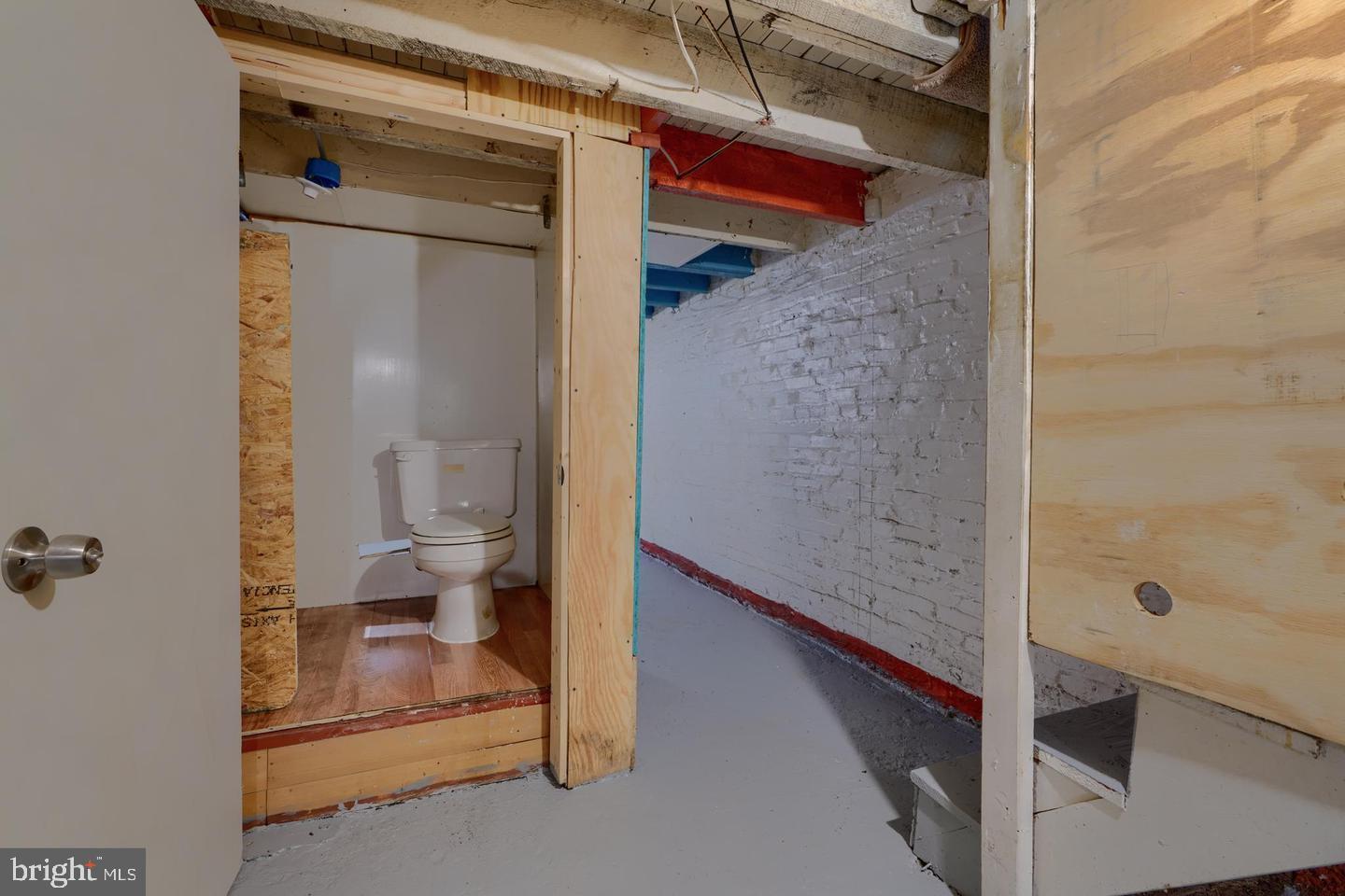 PIGTOWN HISTORIC DISTRICT - Residential Lease