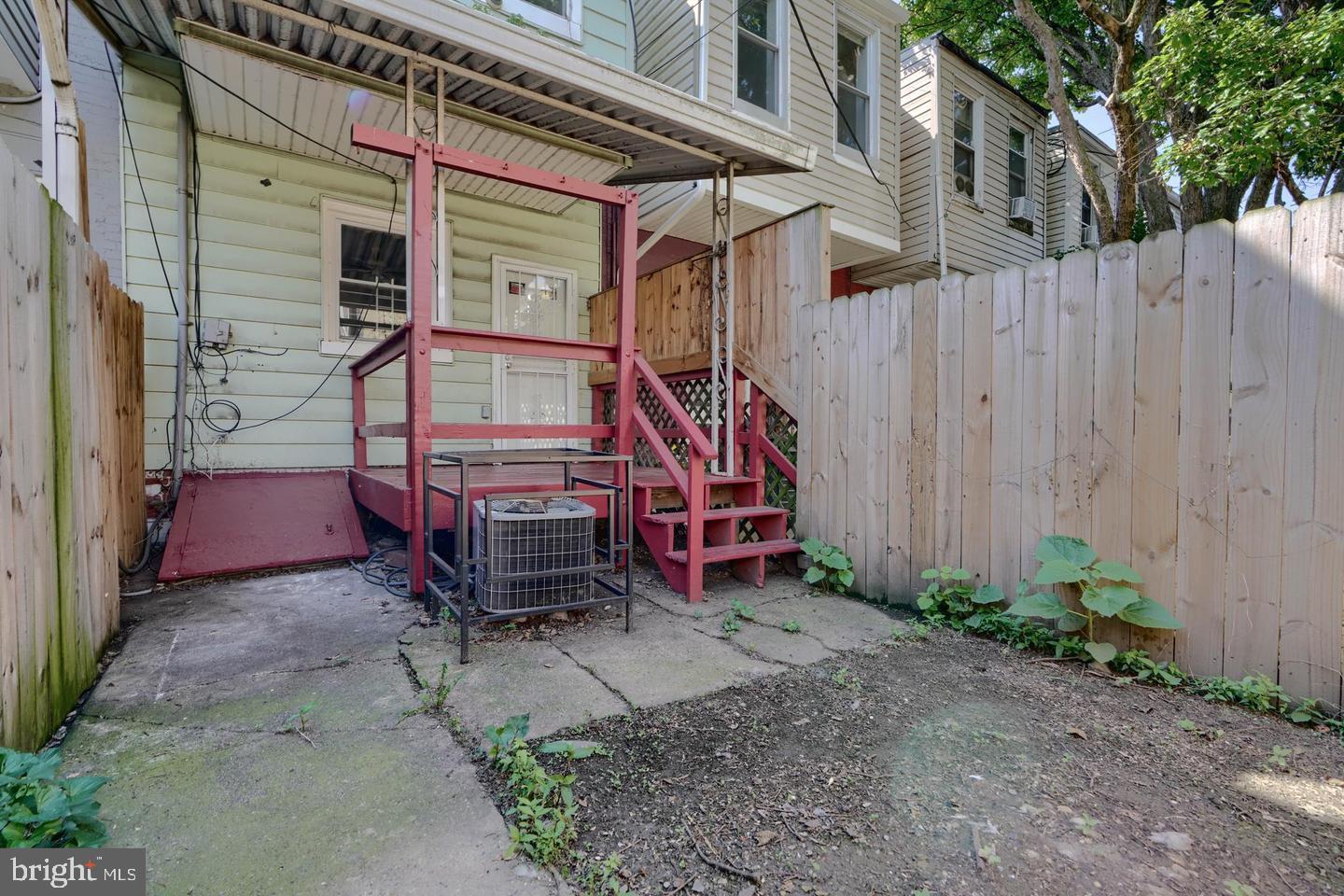 PIGTOWN HISTORIC DISTRICT - Residential Lease