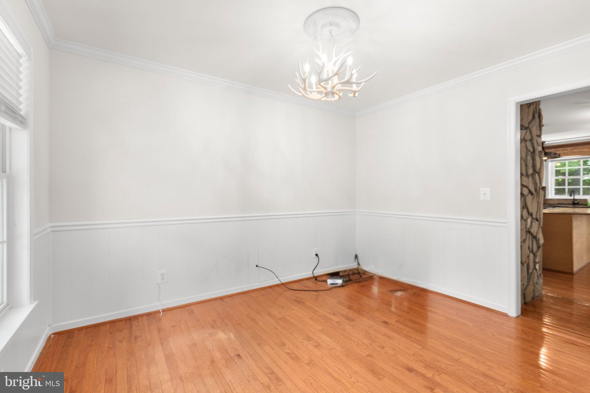 PRESIDENTIAL LAKES - Residential