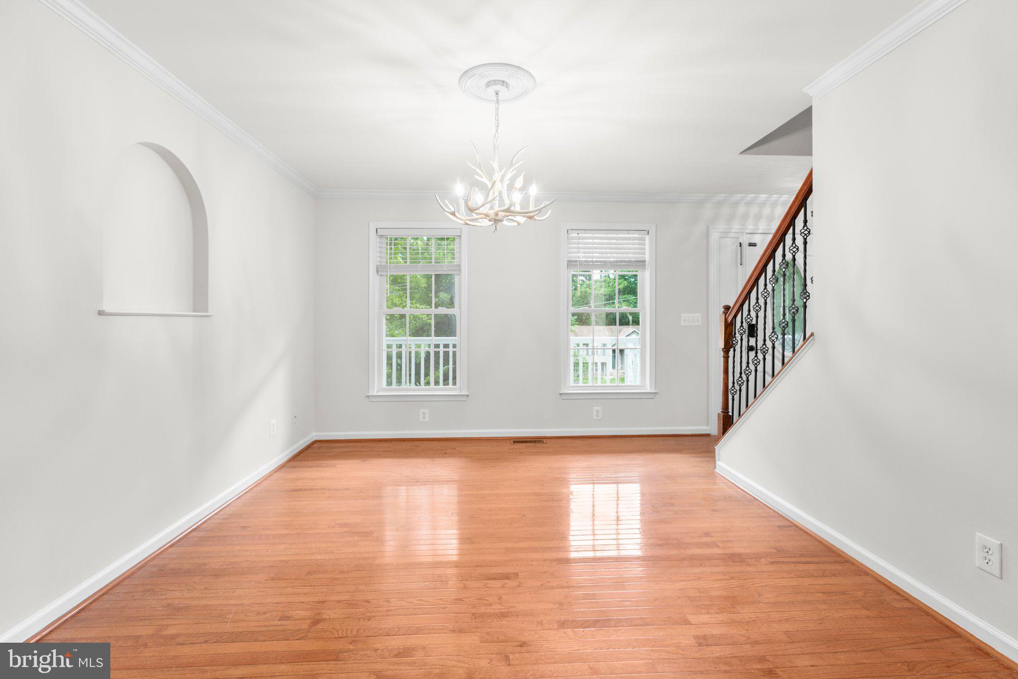 PRESIDENTIAL LAKES - Residential