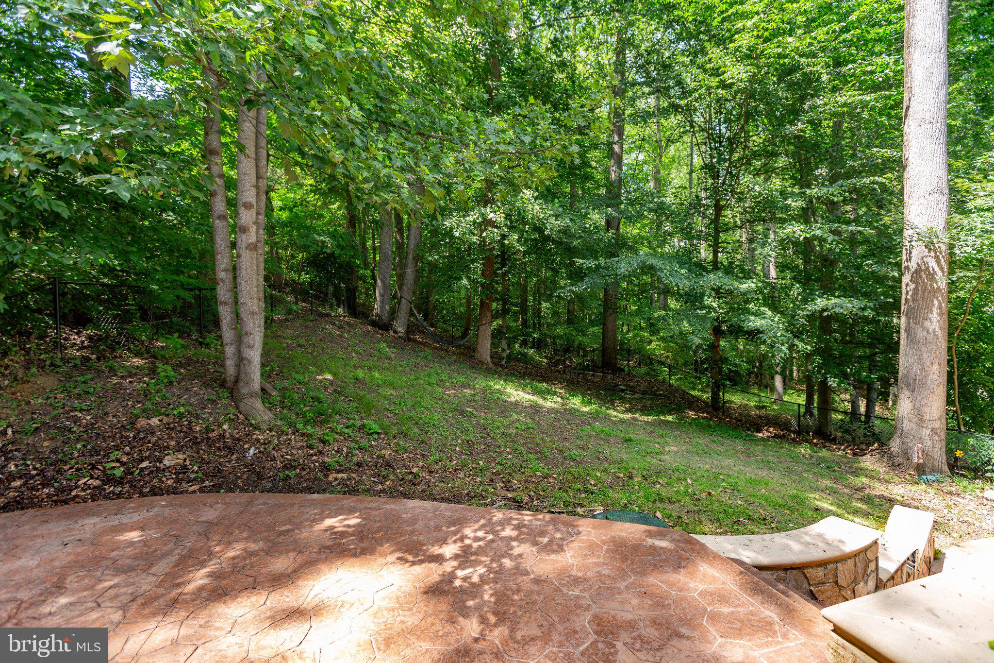 PRESIDENTIAL LAKES - Residential