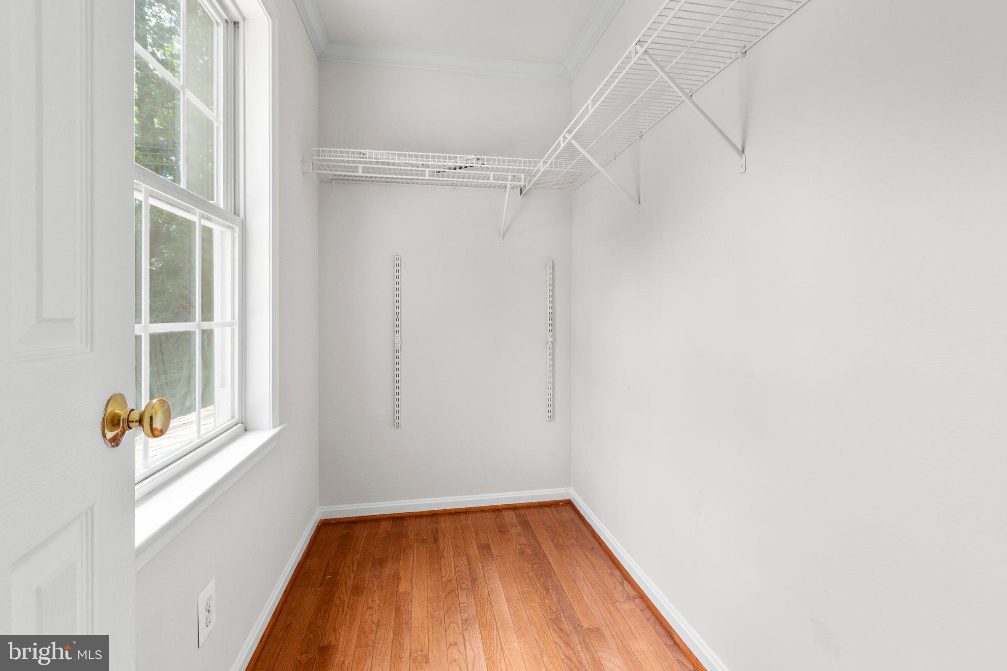 PRESIDENTIAL LAKES - Residential