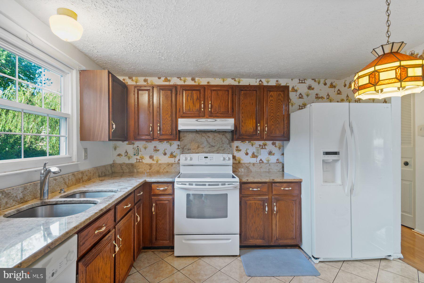 ACADEMY ACRES - Residential