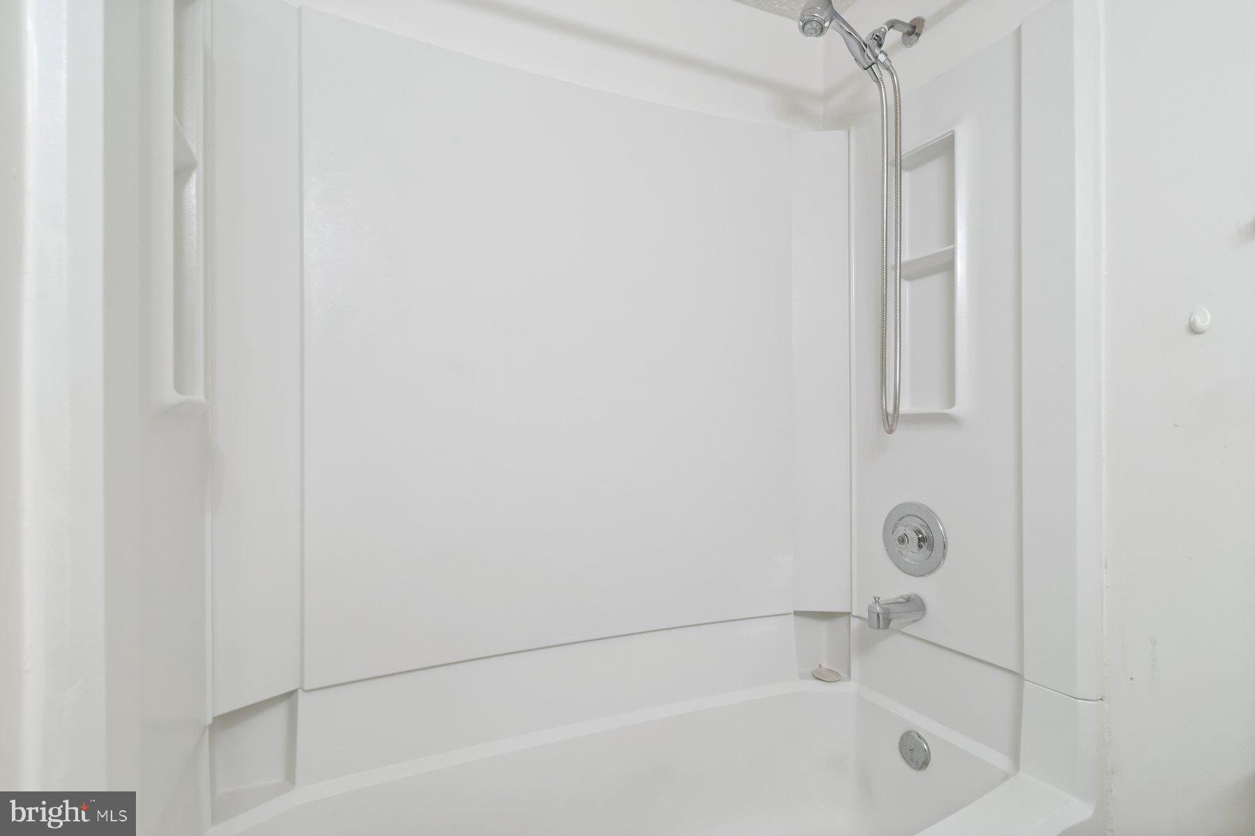 ACADEMY ACRES - Residential