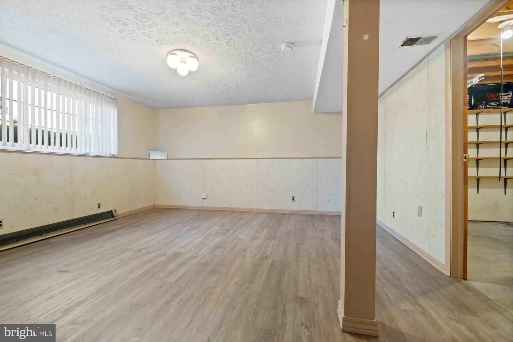 ACADEMY ACRES - Residential