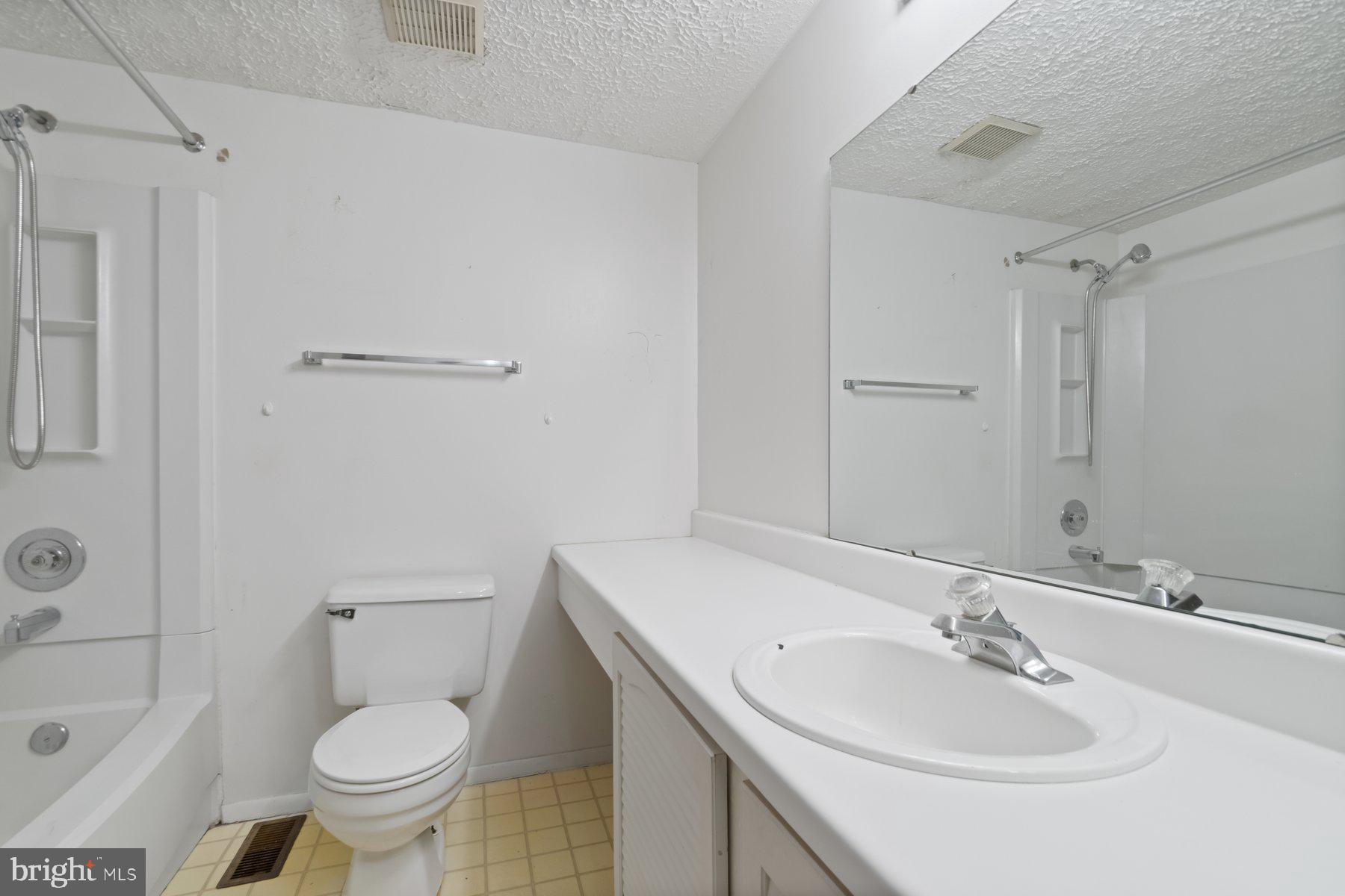 ACADEMY ACRES - Residential