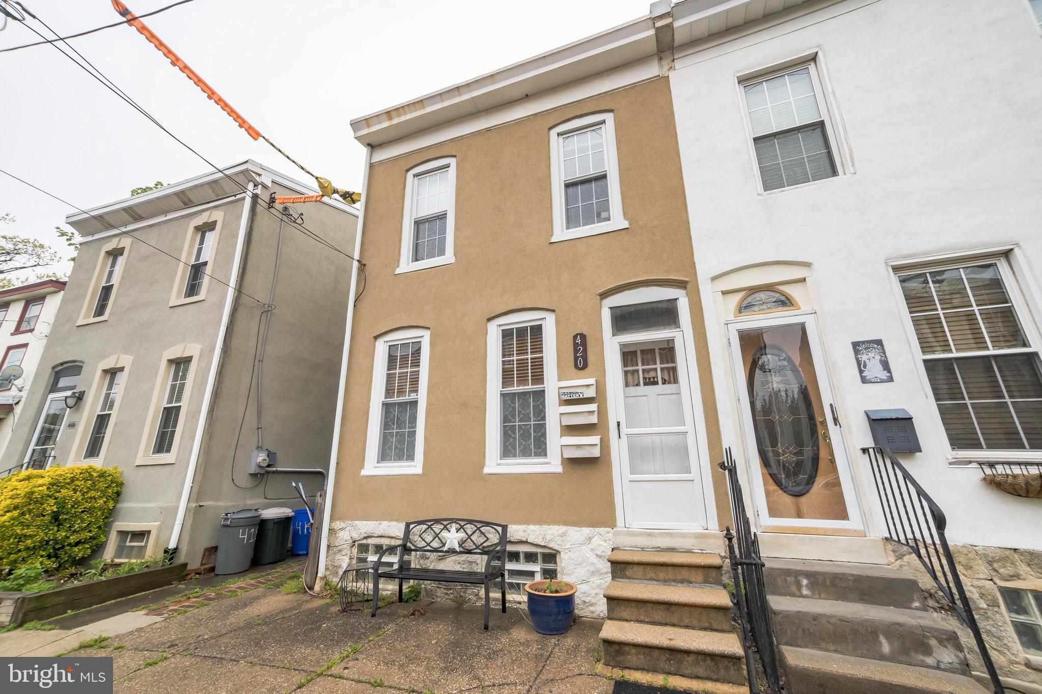 Spacious and bright 2-bedroom, 1-bathroom apartment located on a quiet street in Roxborough. This charming unit features a large living room with great natural light, an eat-in kitchen with a dedicated dining area, stainless steel appliances, and ample storage throughout.
Enjoy the convenience of being close to shopping, trendy restaurants, local parks, and SEPTA public transportation.
Amenities include: Central heating, Lower-level laundry in the building, Shared backyard green space
Water is included in the rent.