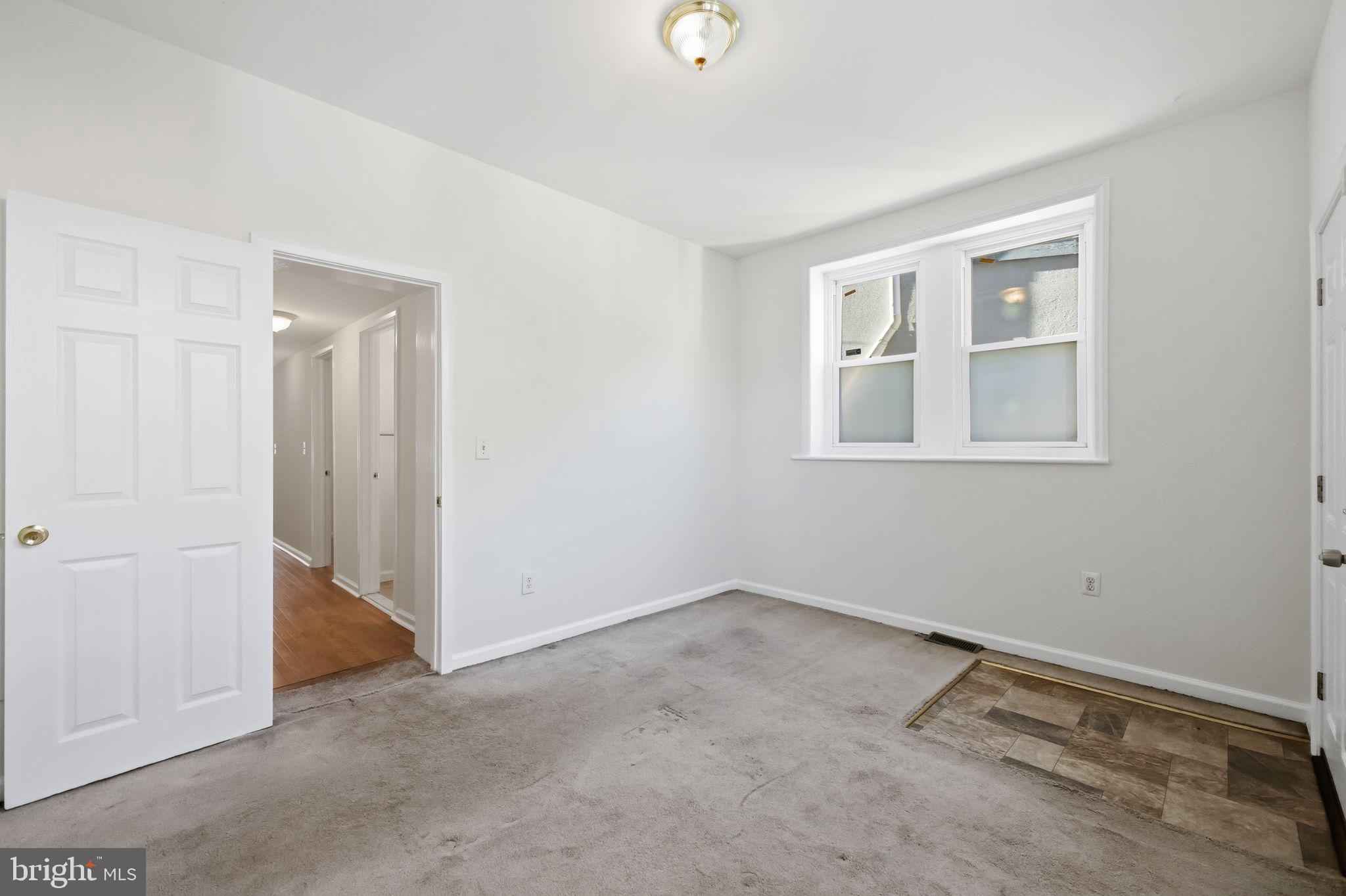 ROXBOROUGH - Residential Lease