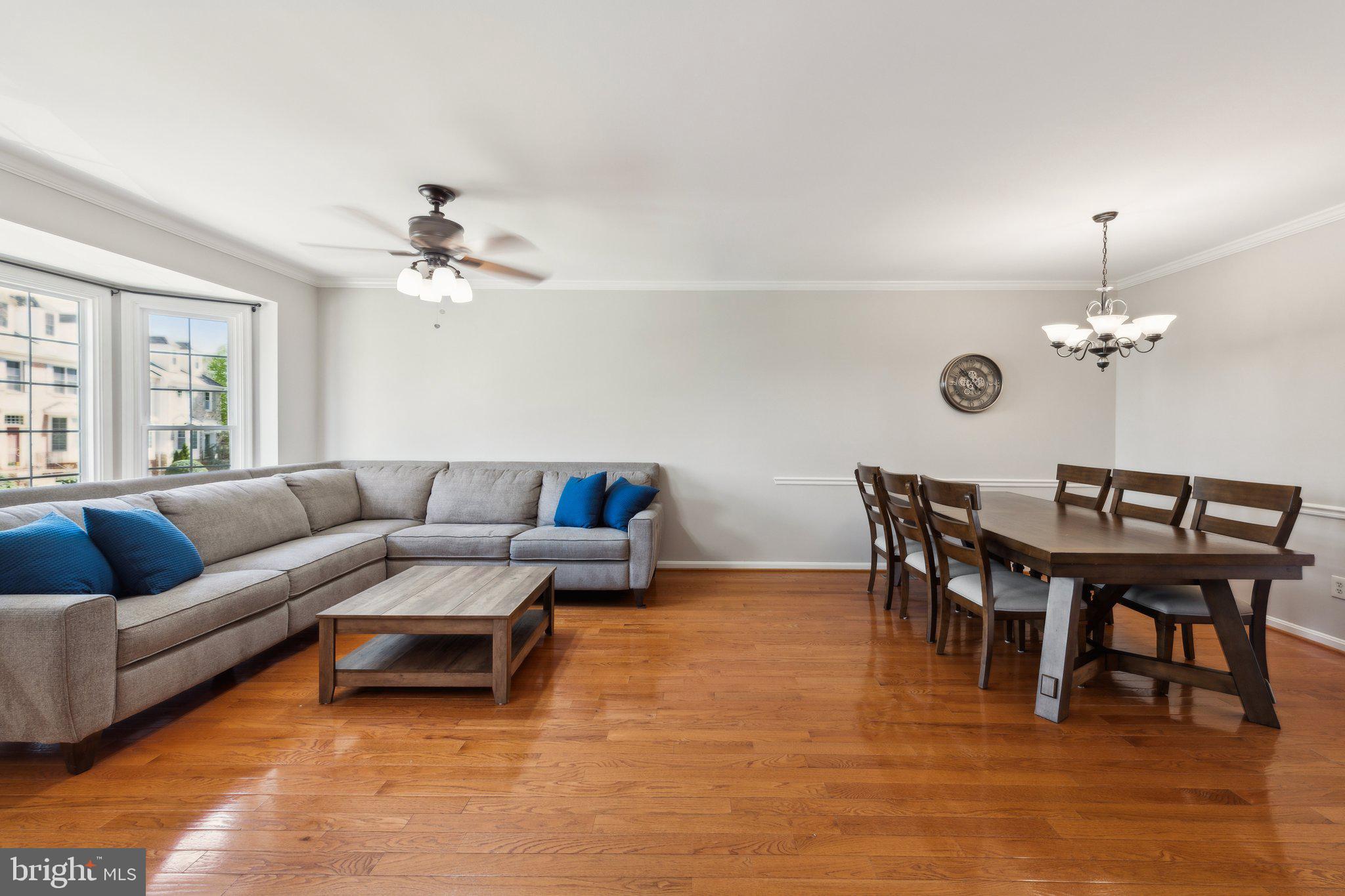 THE MEWS - Residential