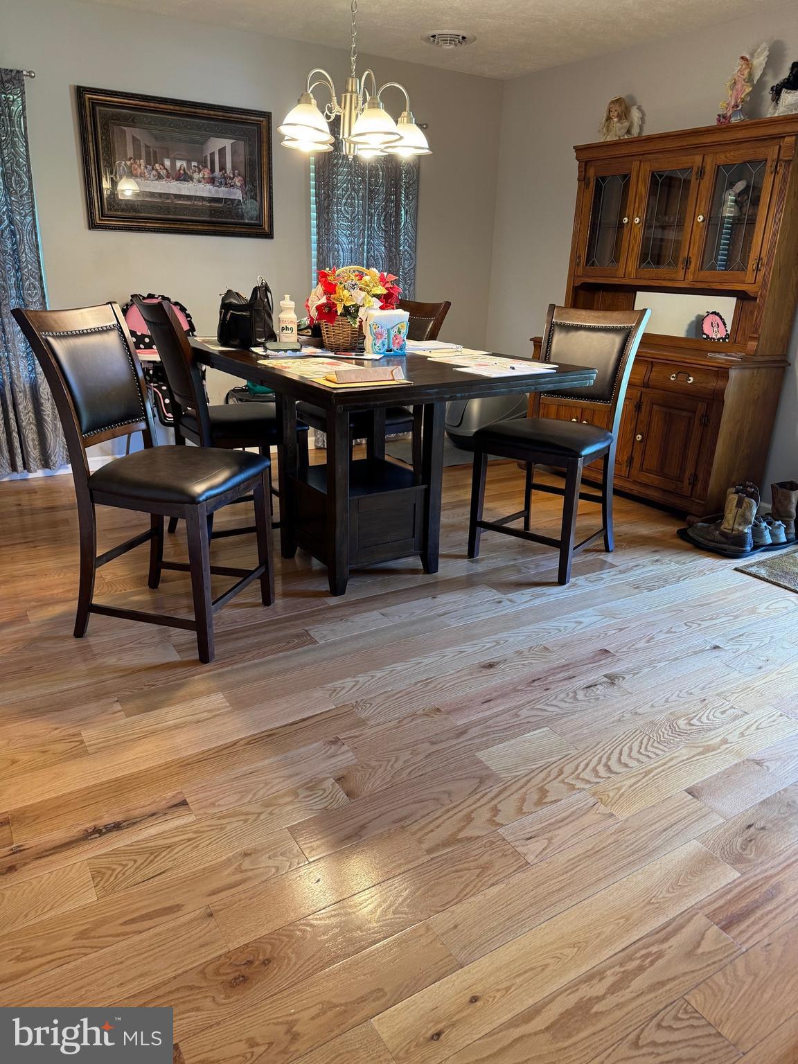 ELIZABETH STATION - Residential