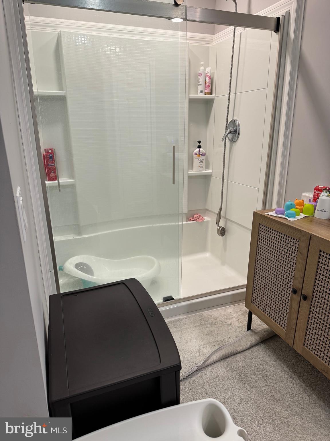 ELIZABETH STATION - Residential