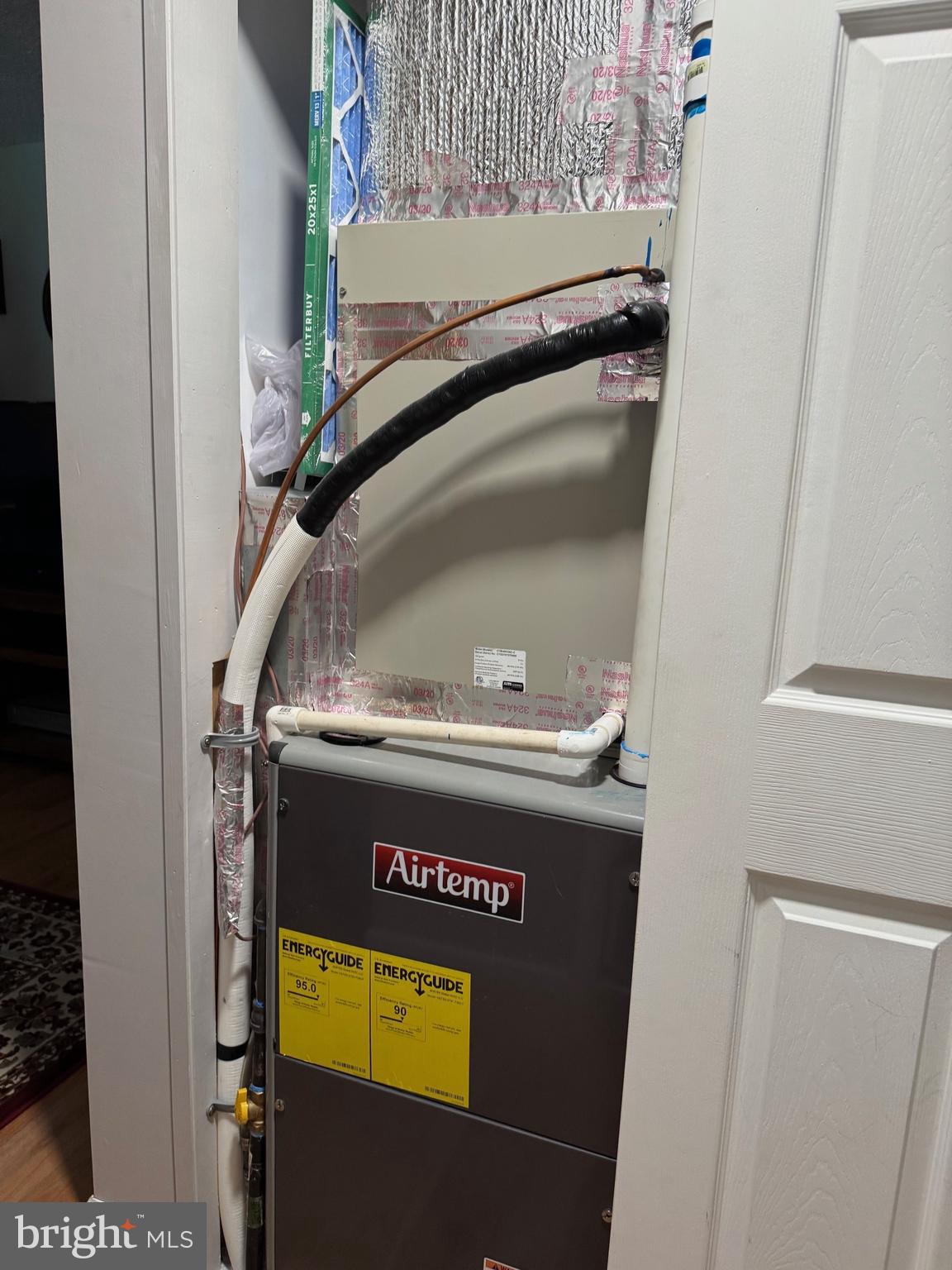 ELIZABETH STATION - Residential