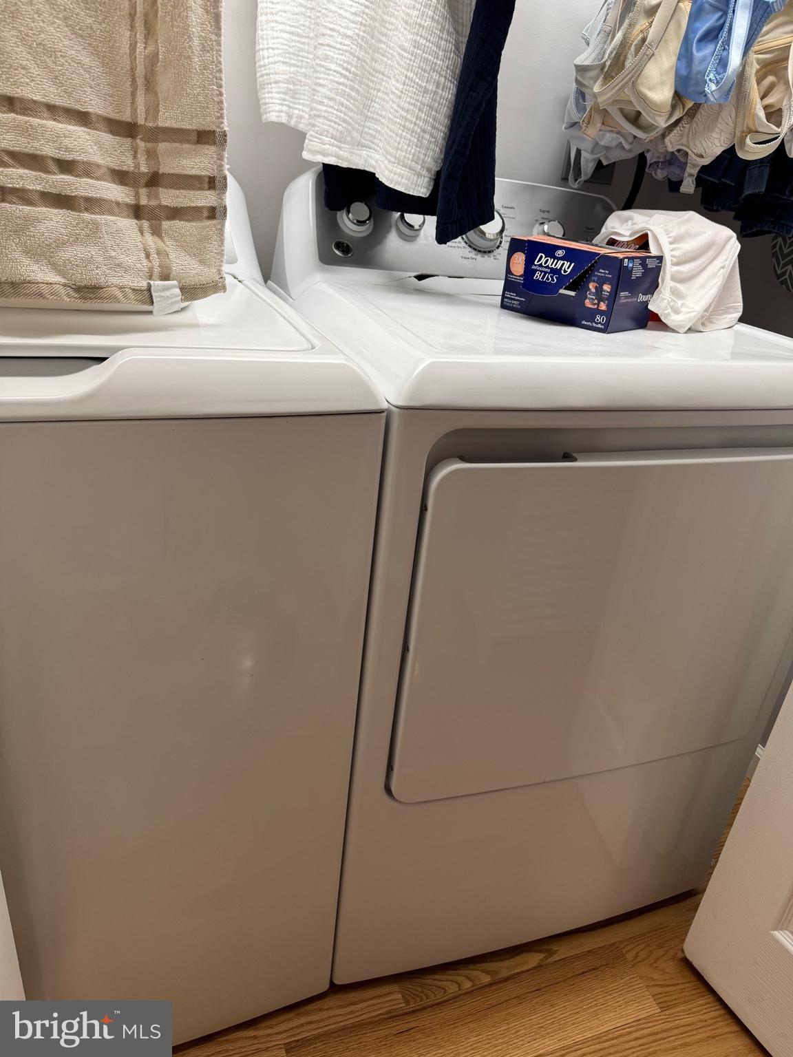 ELIZABETH STATION - Residential