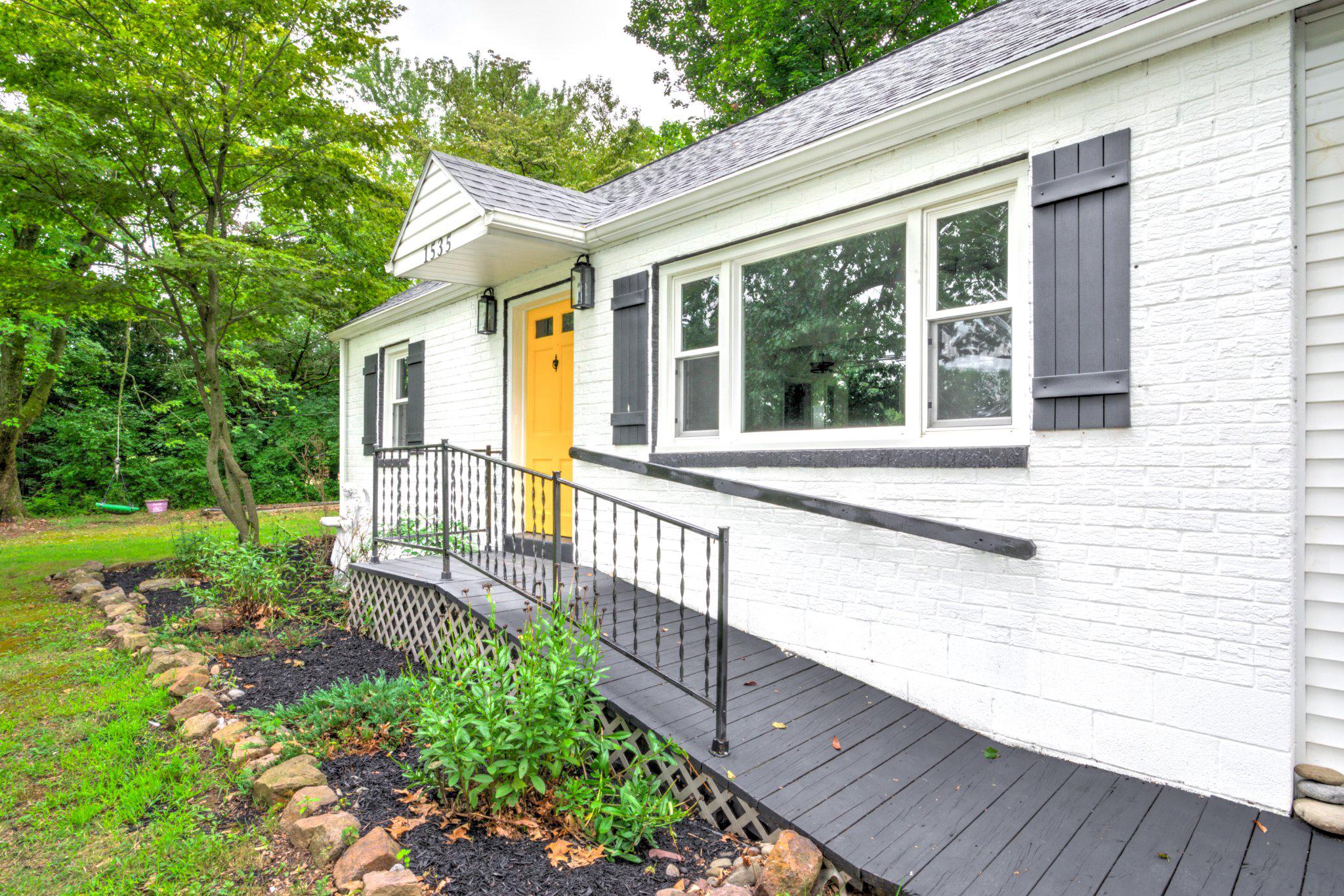 1535 WELSH ROAD