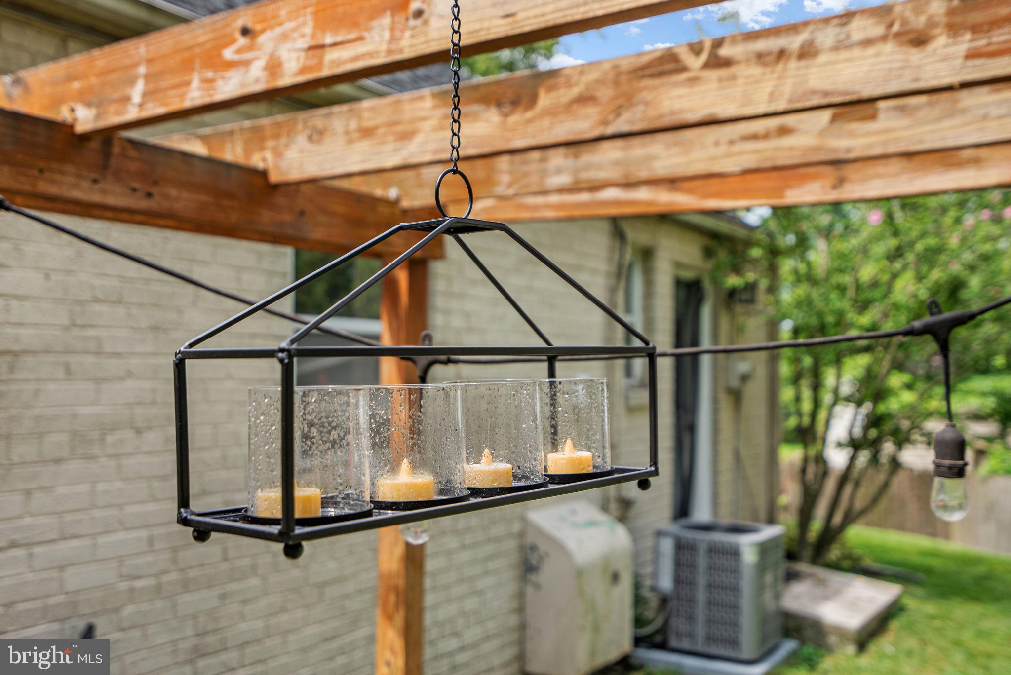 CONNECTICUT GARDENS - Residential