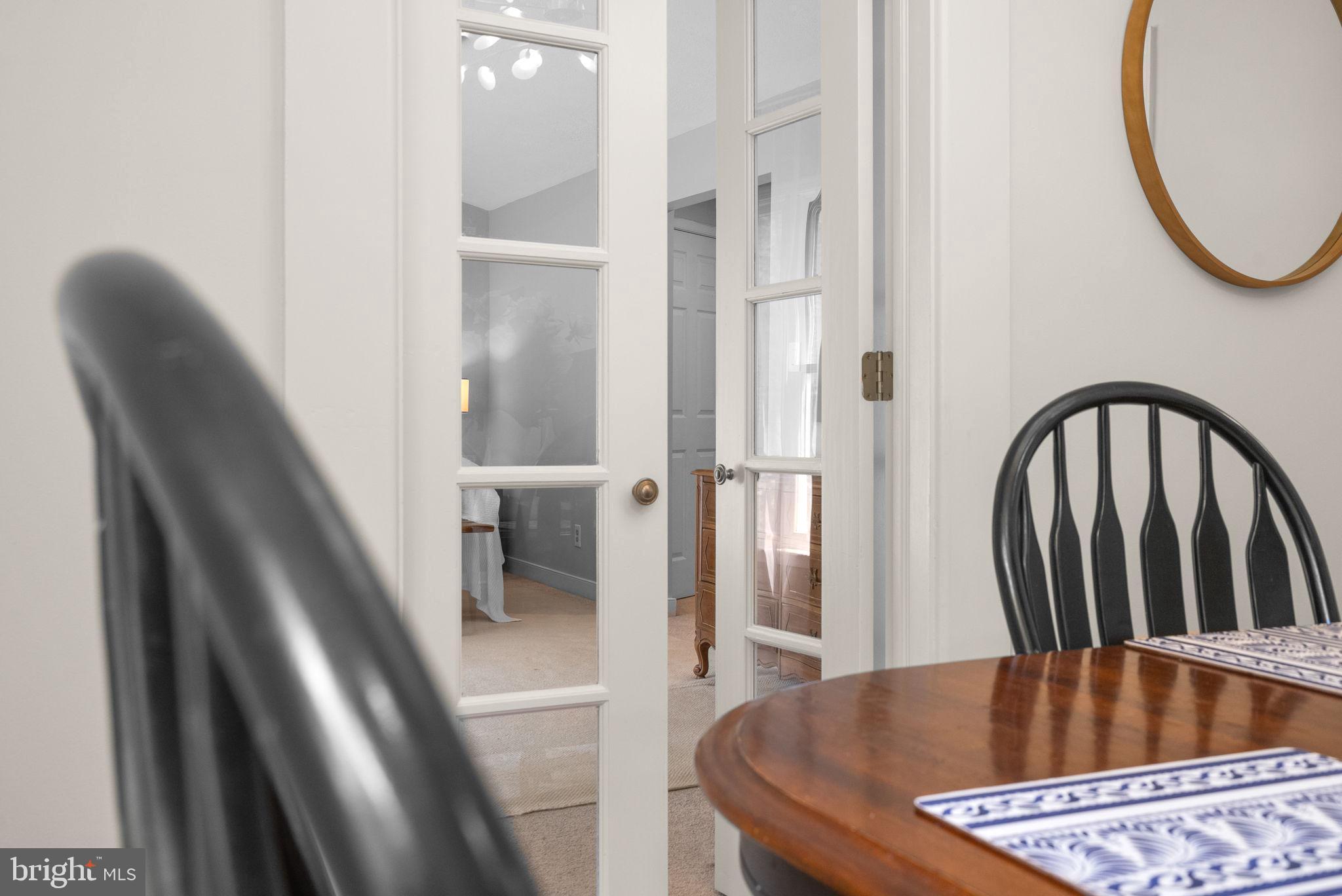 CONNECTICUT GARDENS - Residential