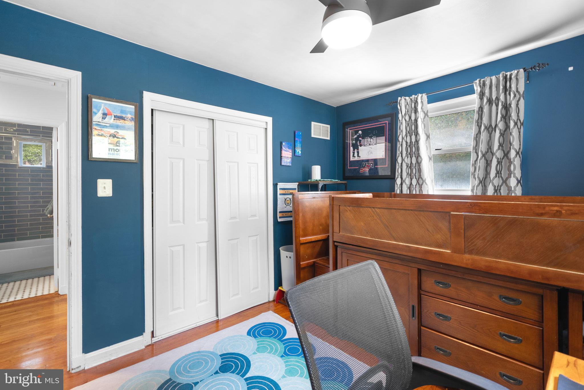 CONNECTICUT GARDENS - Residential