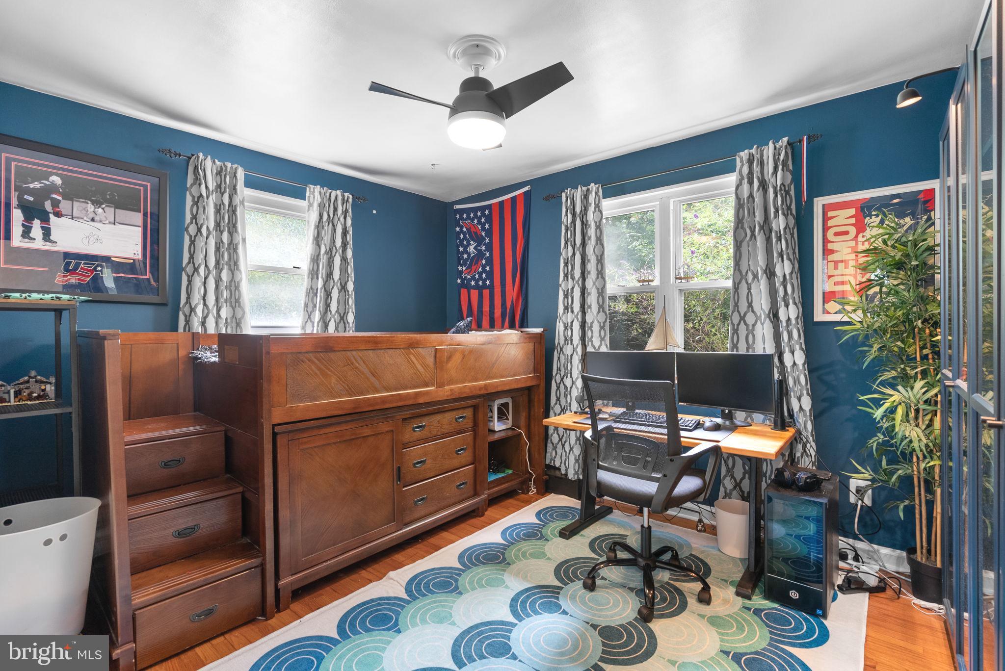 CONNECTICUT GARDENS - Residential