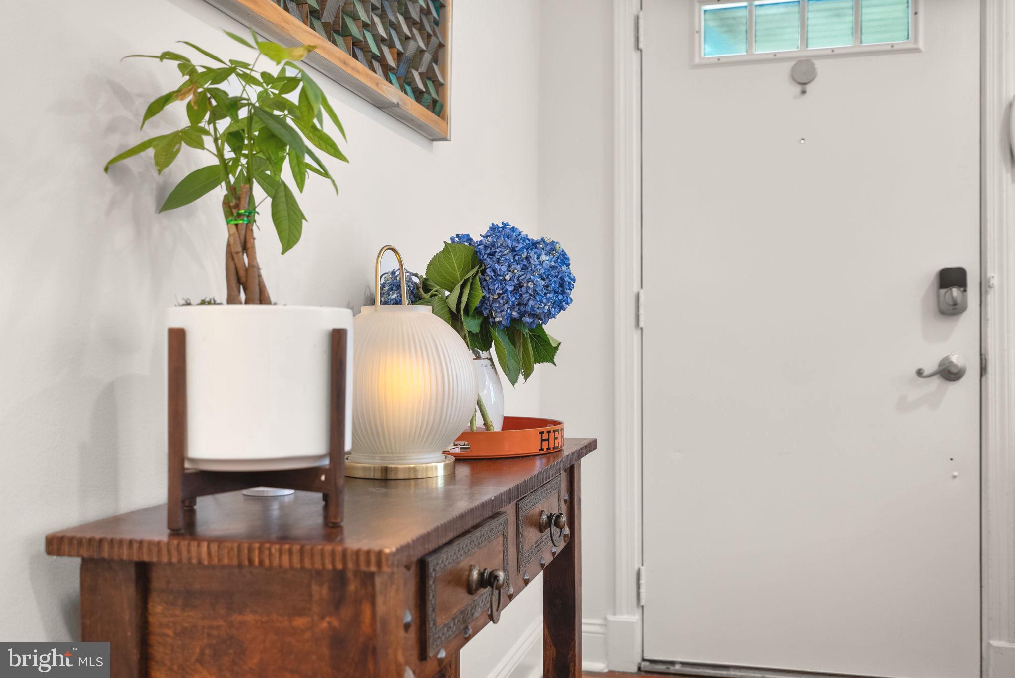 CONNECTICUT GARDENS - Residential