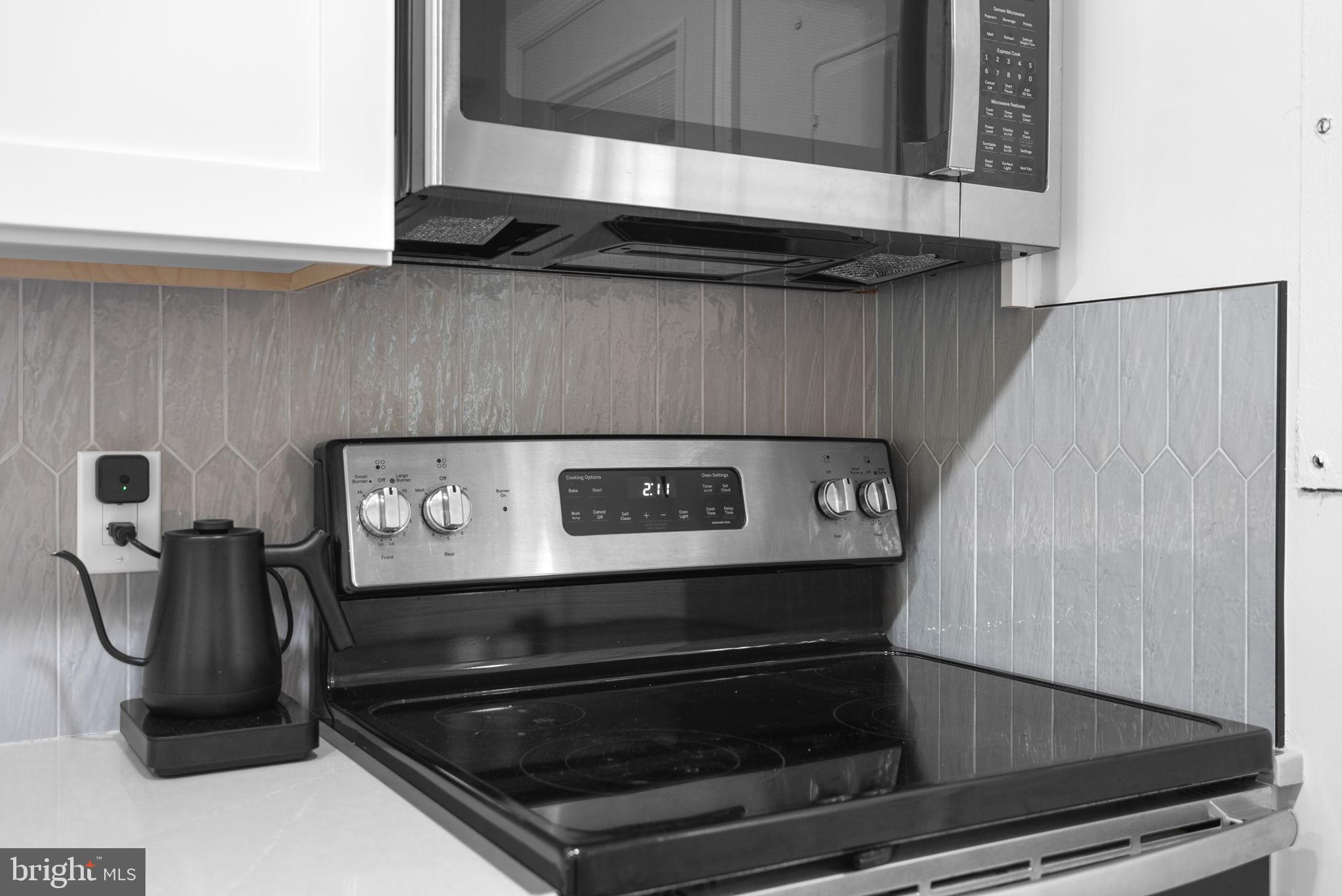 CONNECTICUT GARDENS - Residential