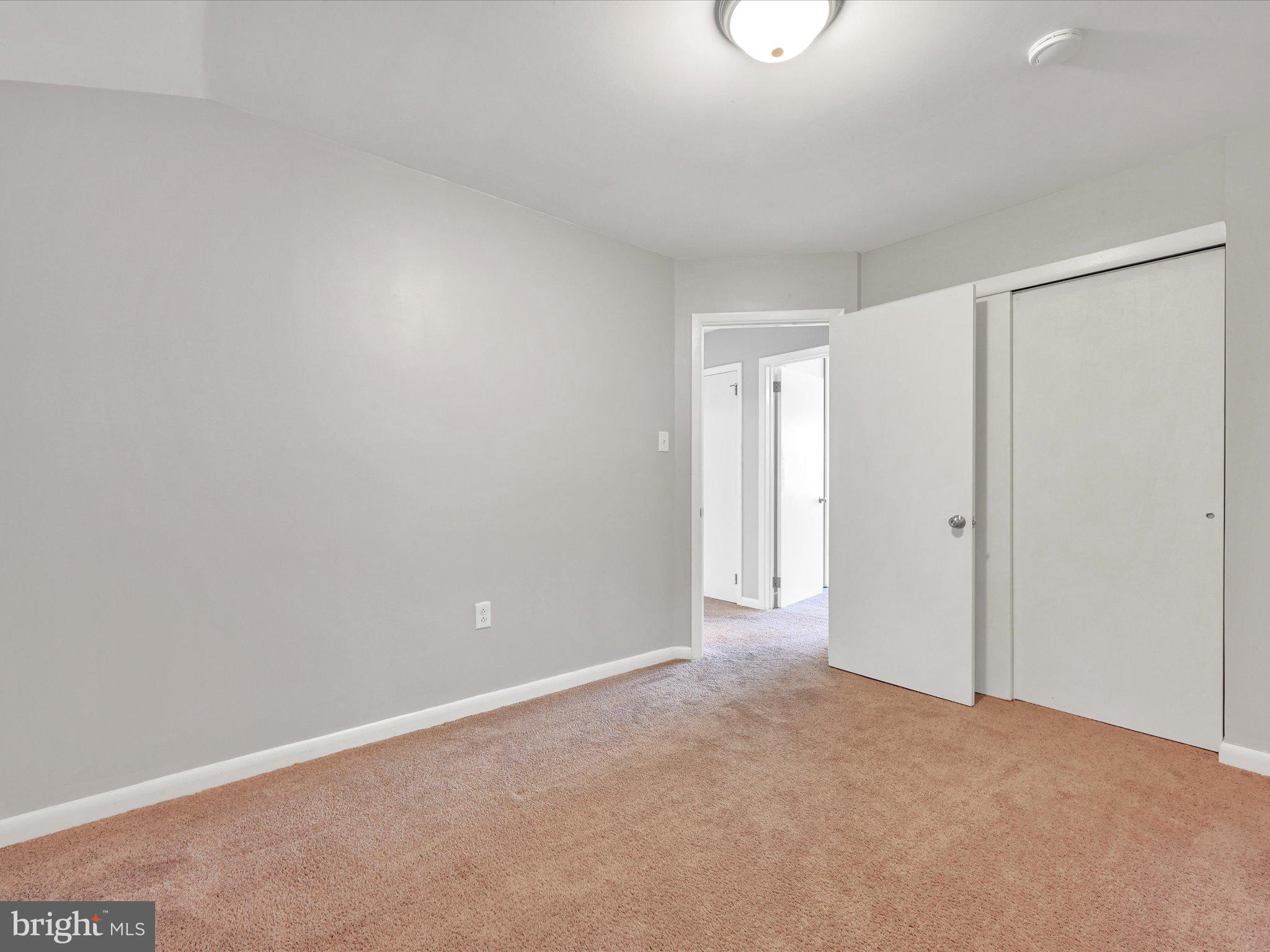 MANOR RIDGE - Residential