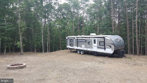 253 SILVER FOX LANE ROMNEY WV 26757