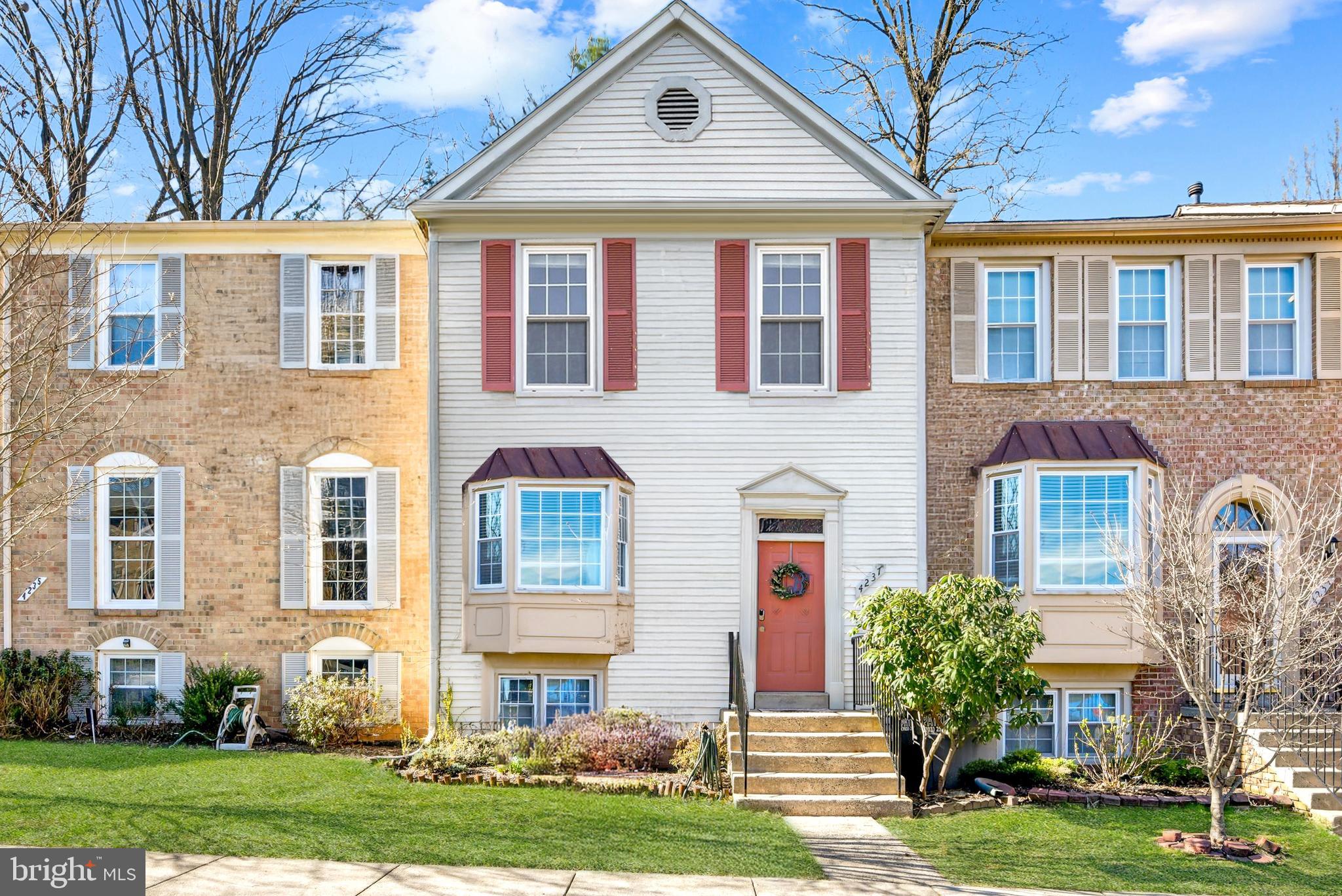 FAIR RIDGE - Residential