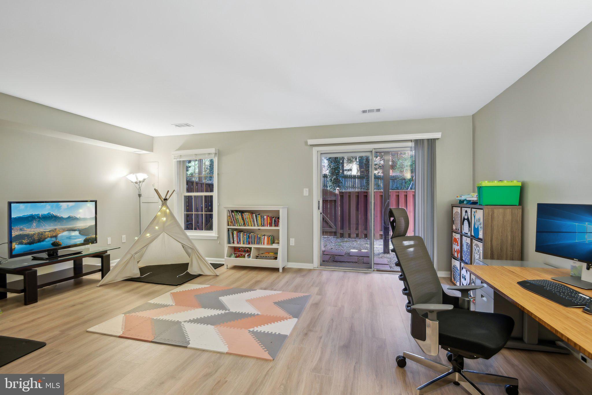 FAIR RIDGE - Residential