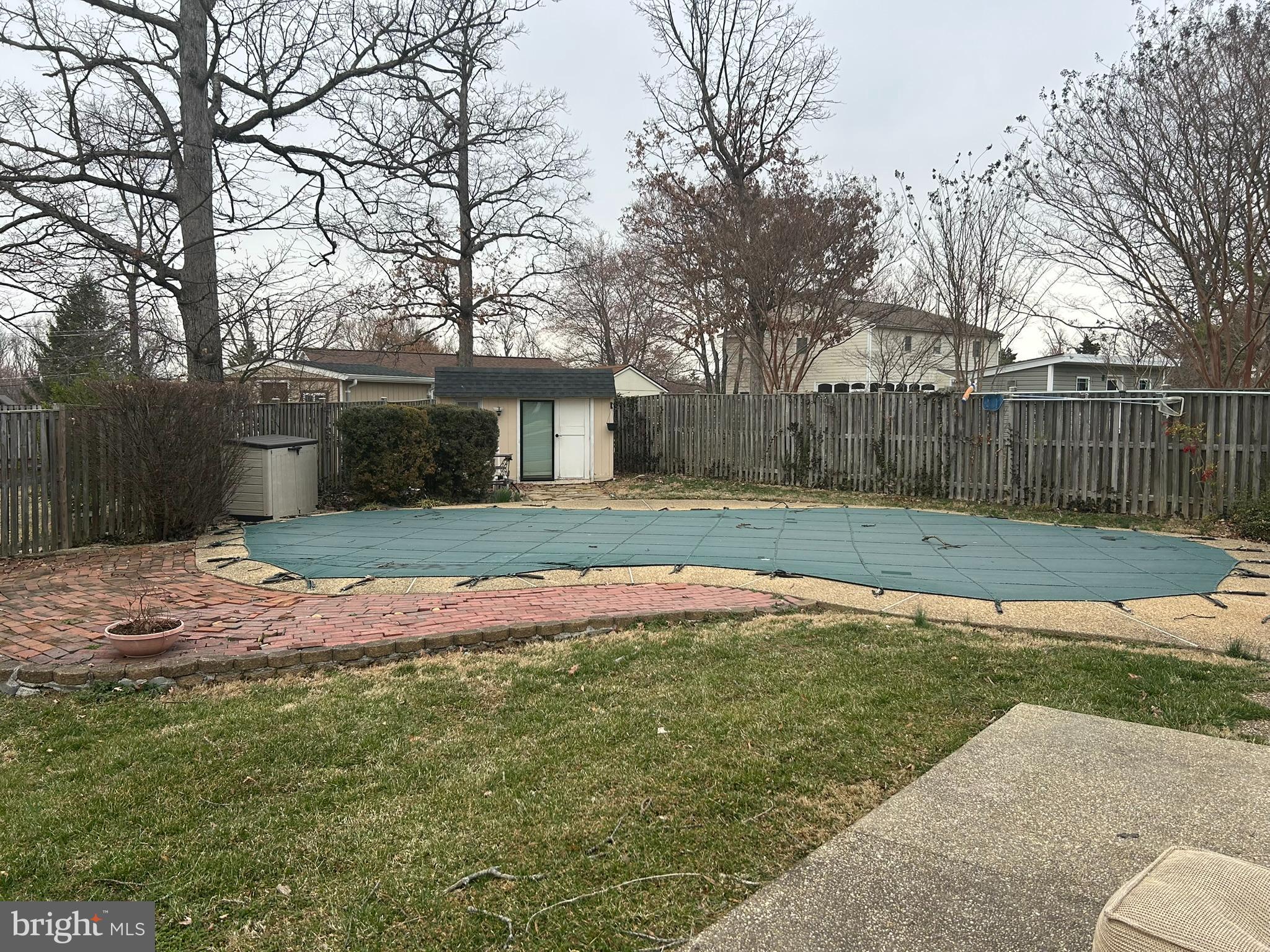 FAIRFAX HOMES - Residential Lease