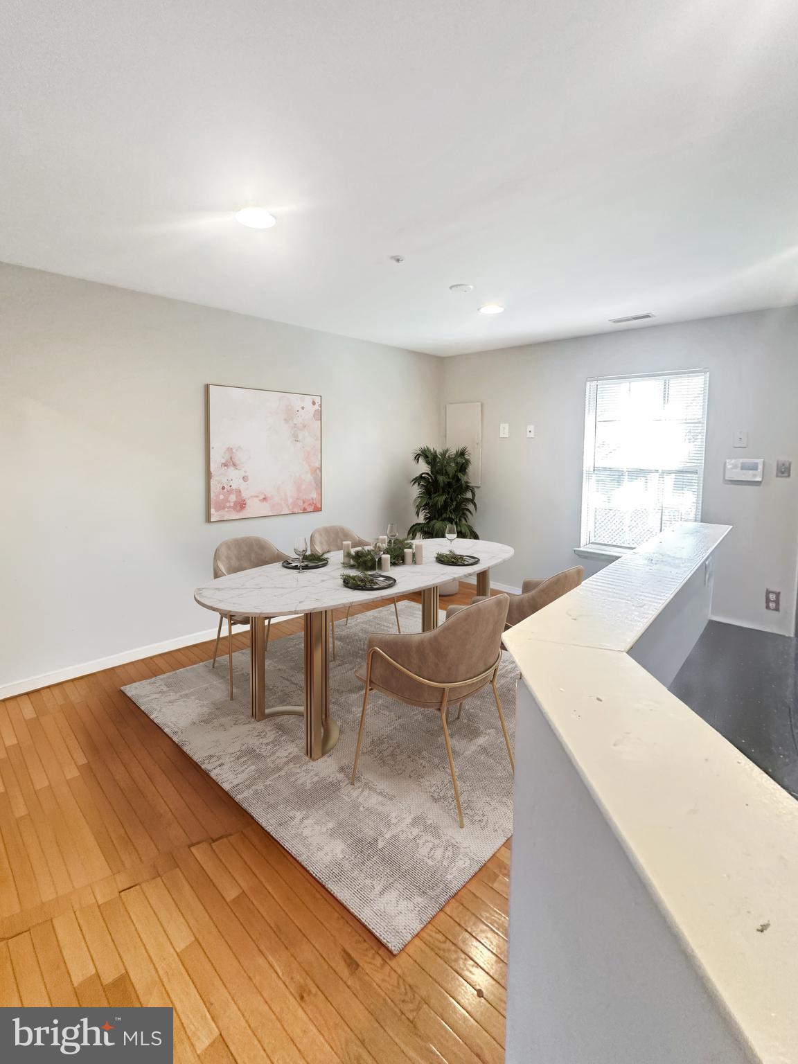 HILL OAKS CONDO PHASE 1- - Residential