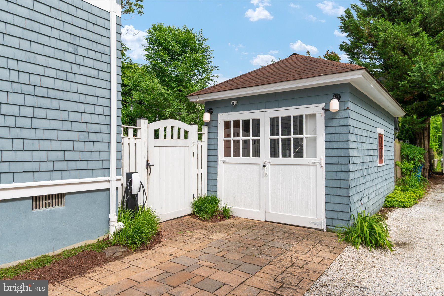 EASTPORT - Residential