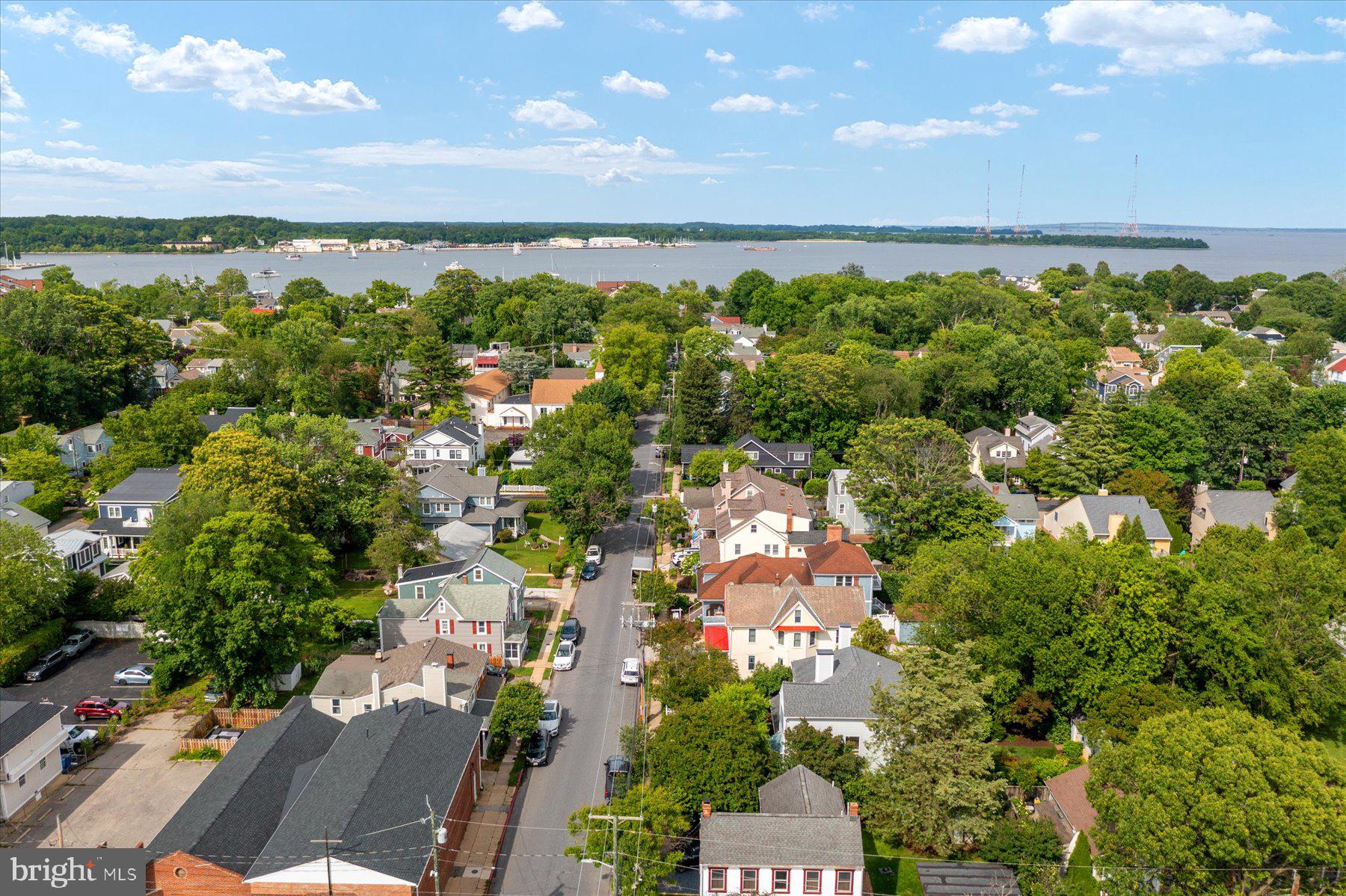 EASTPORT - Residential