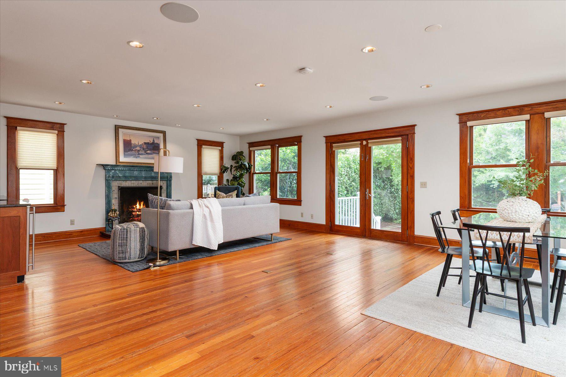 EASTPORT - Residential