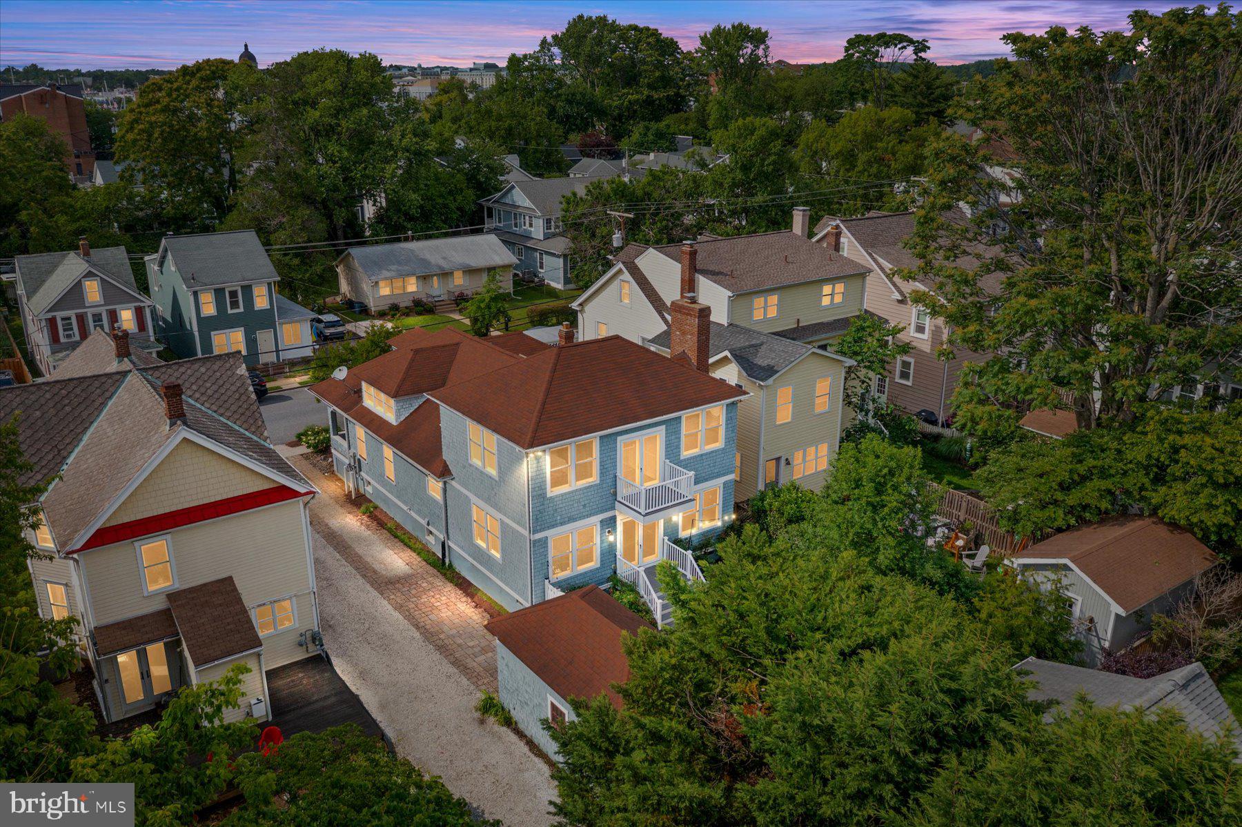 313 CHESAPEAKE AVENUE