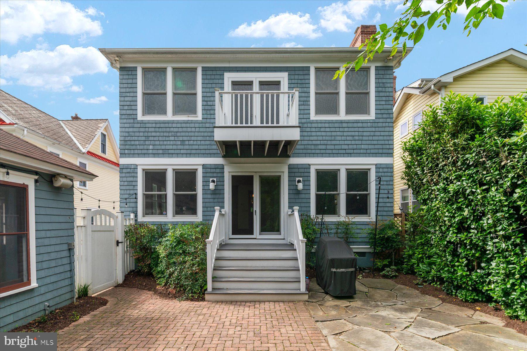 EASTPORT - Residential