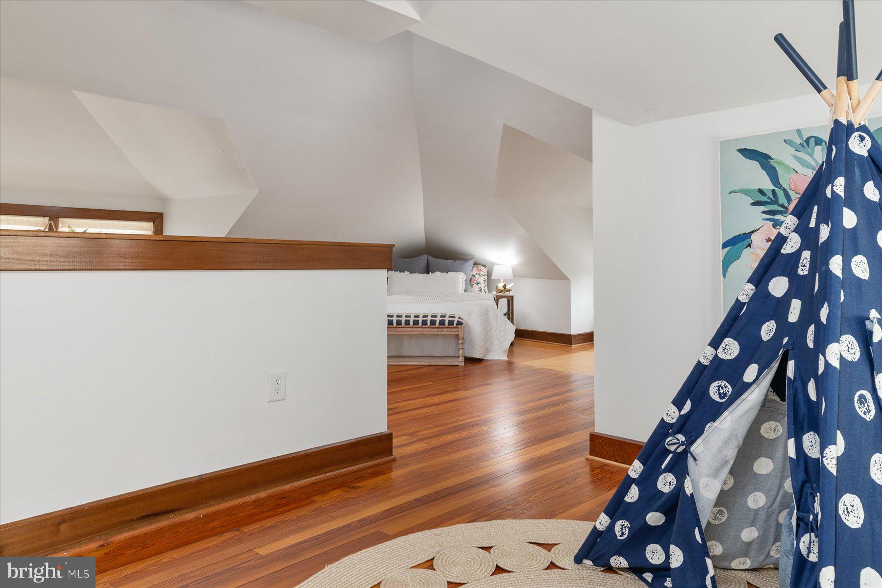 EASTPORT - Residential