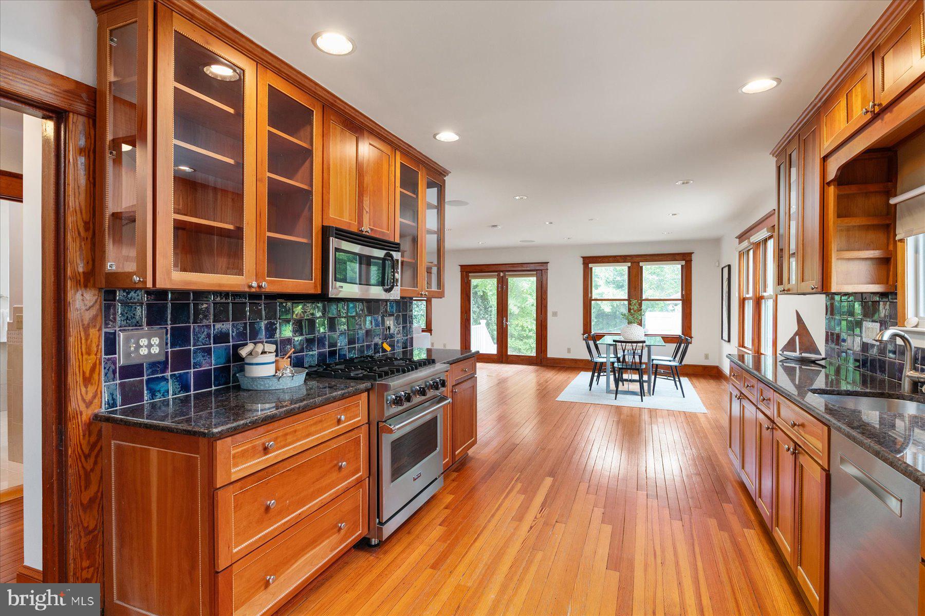 EASTPORT - Residential
